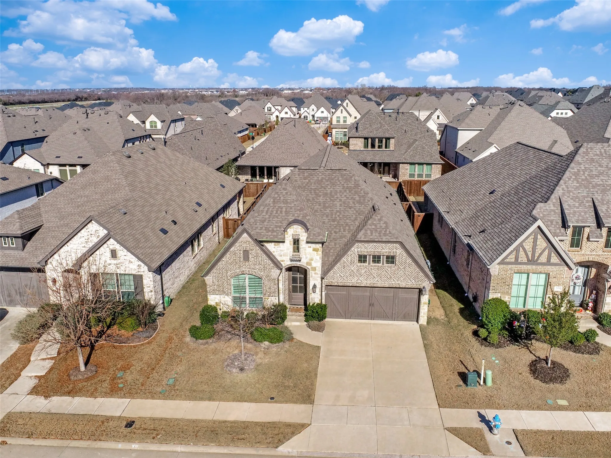 Single Family Residence For Sale in Collin County , 2632 War Admiral Street, Celina, Texas 75009, 4 Bedroom, 3 Bathroom, 2 Garage spaces, 2,503 Sqft, built in 2021, Preowned, mls#21138989, Real Estate Agent in Celina, Homes For Sale in Collin county, Homes For Sale in Celina, Realtor in Celina Texas, Real Estate Brokerage Independent Realty Texas, Luminita Cordes Realtor