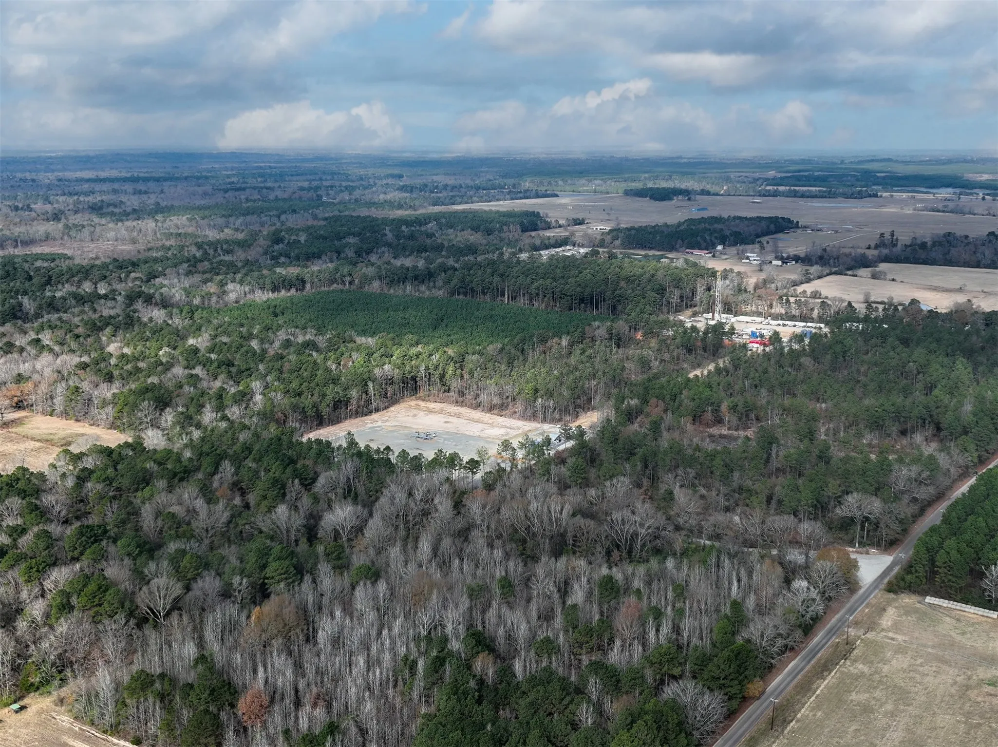 Unimproved Land For Sale in Harrison County , TBD Tom Woodley Rd, Marshall, Texas 75672, 0, 0, Garage spaces, 0 Sqft, built in 0, Price $389,785, mls#21141754, Real Estate Agent in Marshall, Homes For Sale in Harrison county, Homes For Sale in Marshall, Realtor in Marshall Texas, Real Estate Brokerage Independent Realty Texas, Luminita Cordes Realtor