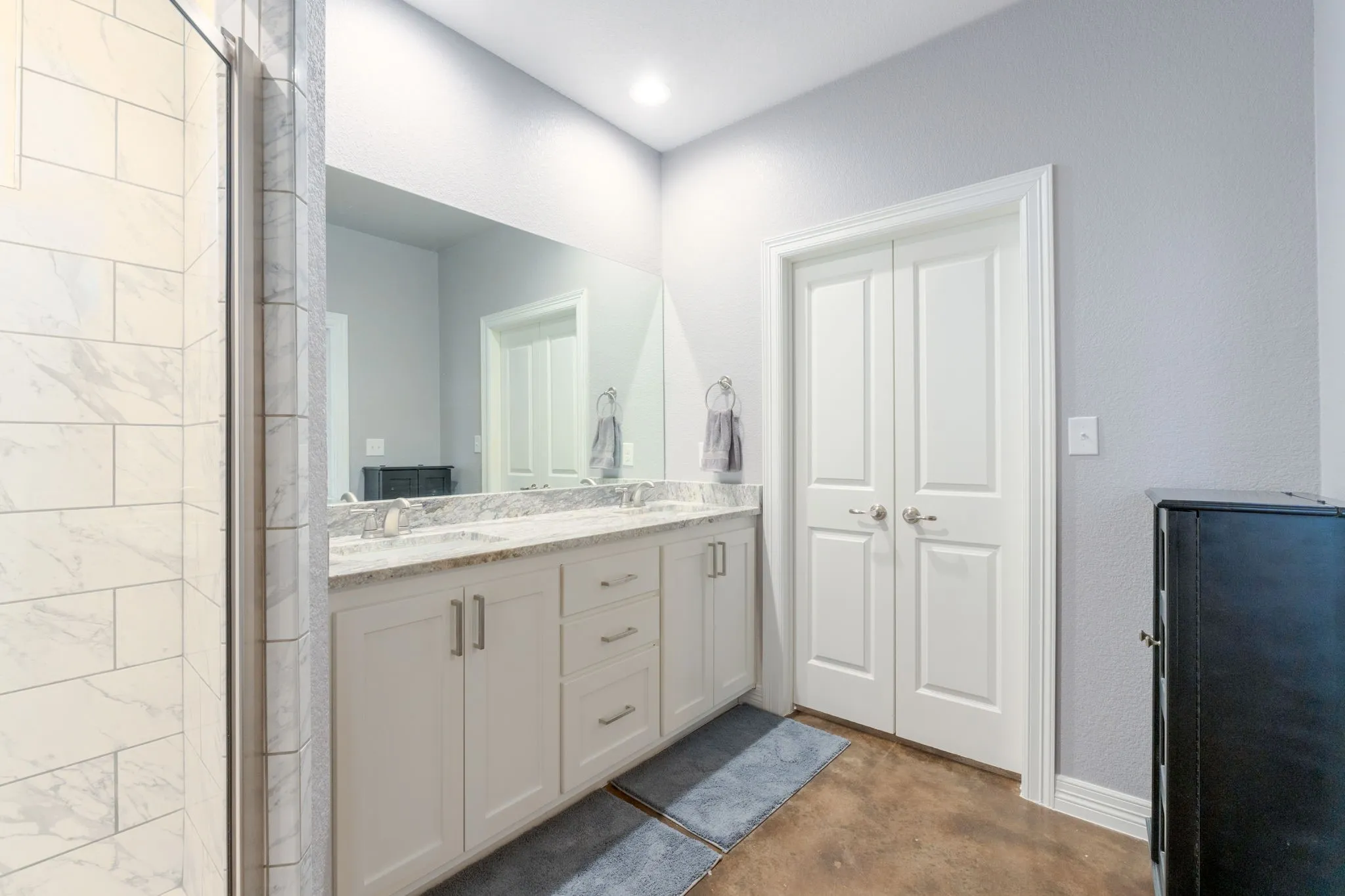 Single Family Residence For Sale in Lampasas County , 1610 Badger Lane, Lampasas, Texas 76550, 3 Bedroom, 2 Bathroom, 2 Garage spaces, 1,740 Sqft, built in 2022, Preowned, mls#21131662, Real Estate Agent in Lampasas, Homes For Sale in Lampasas county, Homes For Sale in Lampasas, Realtor in Lampasas Texas, Real Estate Brokerage Independent Realty Texas, Luminita Cordes Realtor