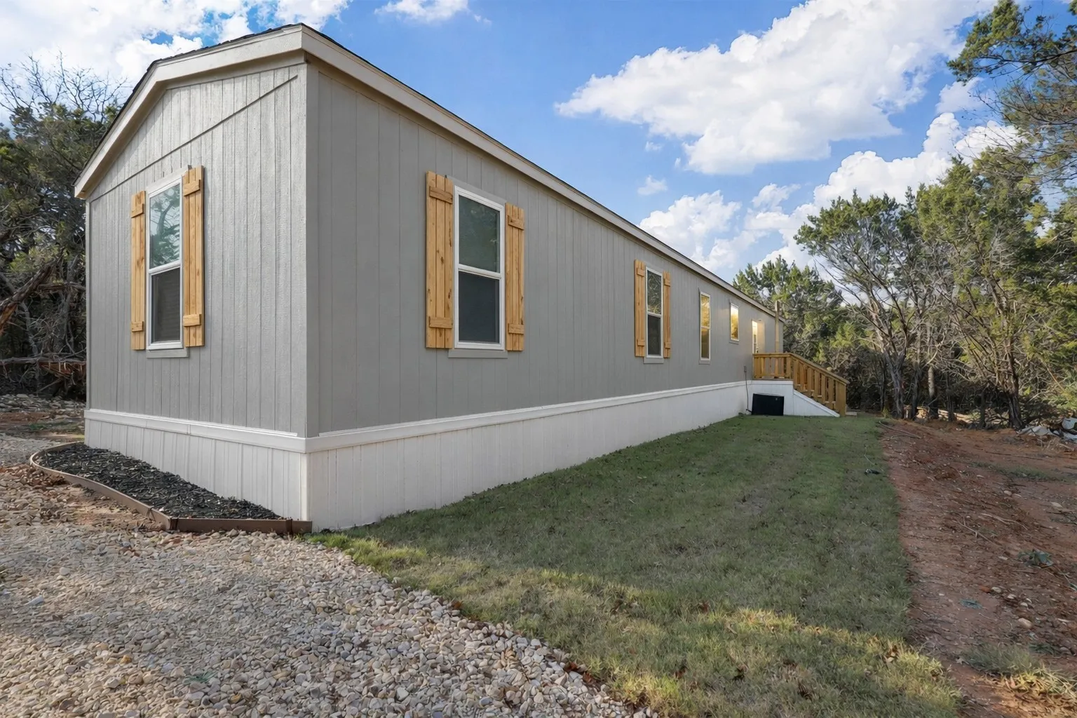 Mobile Home For Sale in Hood County , 2610 Pinoak Street, Granbury, Texas 76048, 3 Bedroom, 2 Bathroom, Garage spaces, 1,153 Sqft, built in 2024, mls#21133631, Real Estate Agent in Granbury, Homes For Sale in Hood county, Homes For Sale in Granbury, Realtor in Granbury Texas, Real Estate Brokerage Independent Realty Texas, Luminita Cordes Realtor
