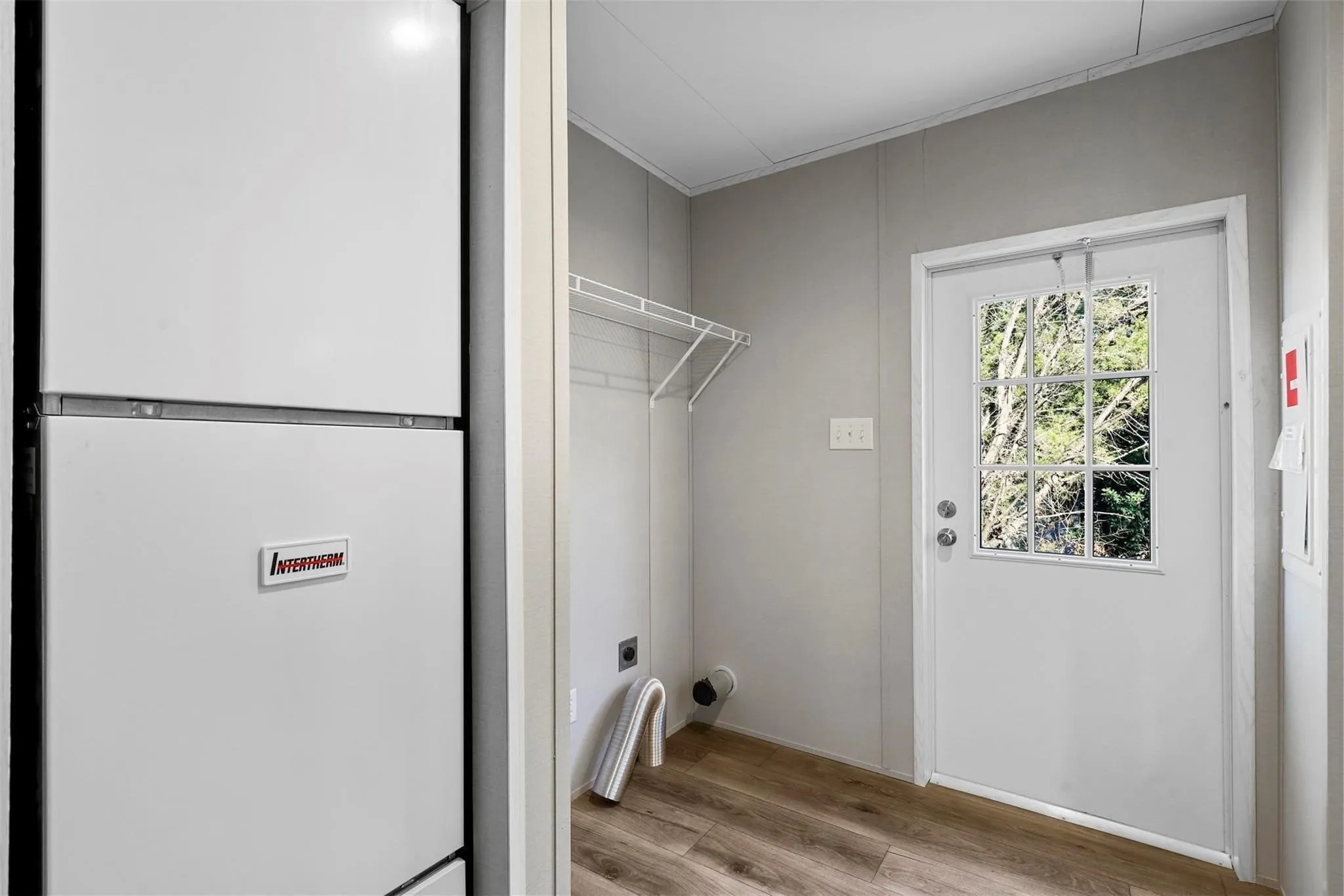 Mobile Home For Sale in Hood County , 3408 Woodlake Drive, Granbury, Texas 76048, 3 Bedroom, 2 Bathroom, Garage spaces, 1,153 Sqft, built in 2024, mls#21133412, Real Estate Agent in Granbury, Homes For Sale in Hood county, Homes For Sale in Granbury, Realtor in Granbury Texas, Real Estate Brokerage Independent Realty Texas, Luminita Cordes Realtor