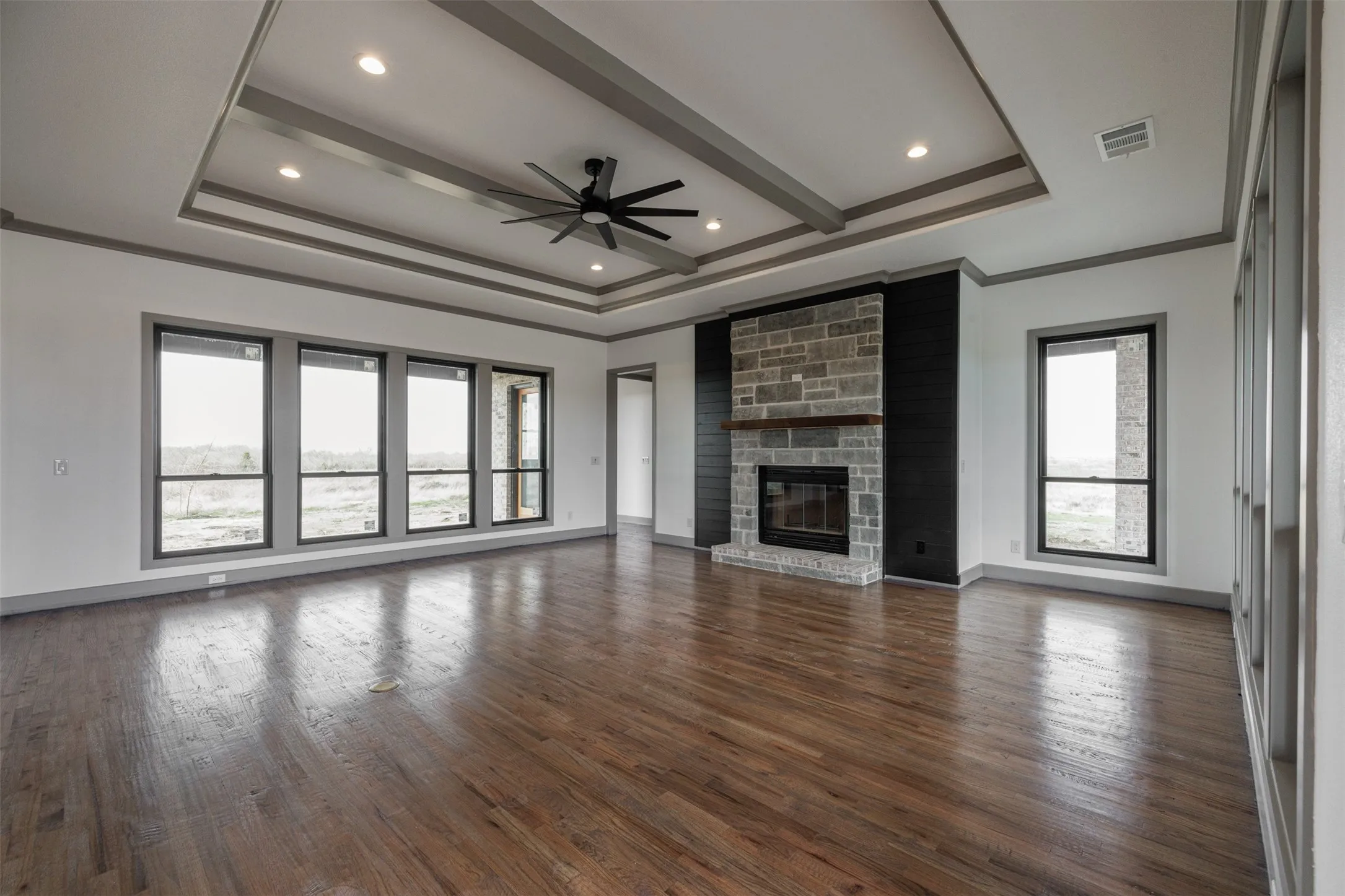 Single Family Residence For Sale in Hunt County , 4112 County Road 1098, Celeste, Texas 75423, 4 Bedroom, 3 Bathroom, 3 Garage spaces, 3,386 Sqft, built in 2026, mls#21139481, Real Estate Agent in Celeste, Homes For Sale in Hunt county, Homes For Sale in Celeste, Realtor in Celeste Texas, Real Estate Brokerage Independent Realty Texas, Luminita Cordes Realtor
