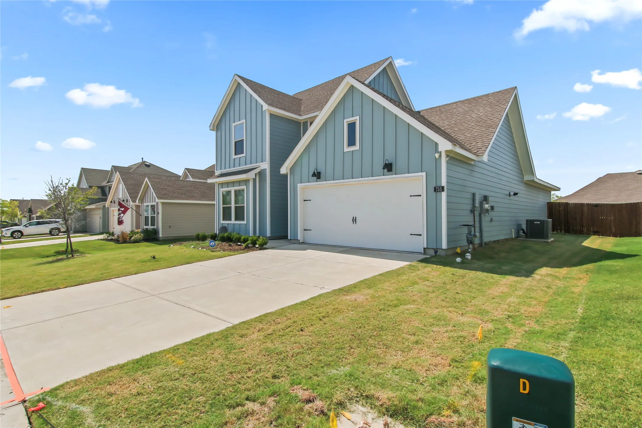 Single Family Residence For Sale in Cooke County , 755 Amelia Court, Pilot Point, Texas 76258, 4 Bedroom, 3 Bathroom, 2 Garage spaces, 2,146 Sqft, built in 2022, Preowned, mls#21139767, Real Estate Agent in Pilot Point, Homes For Sale in Cooke county, Homes For Sale in Pilot Point, Realtor in Pilot Point Texas, Real Estate Brokerage Independent Realty Texas, Luminita Cordes Realtor
