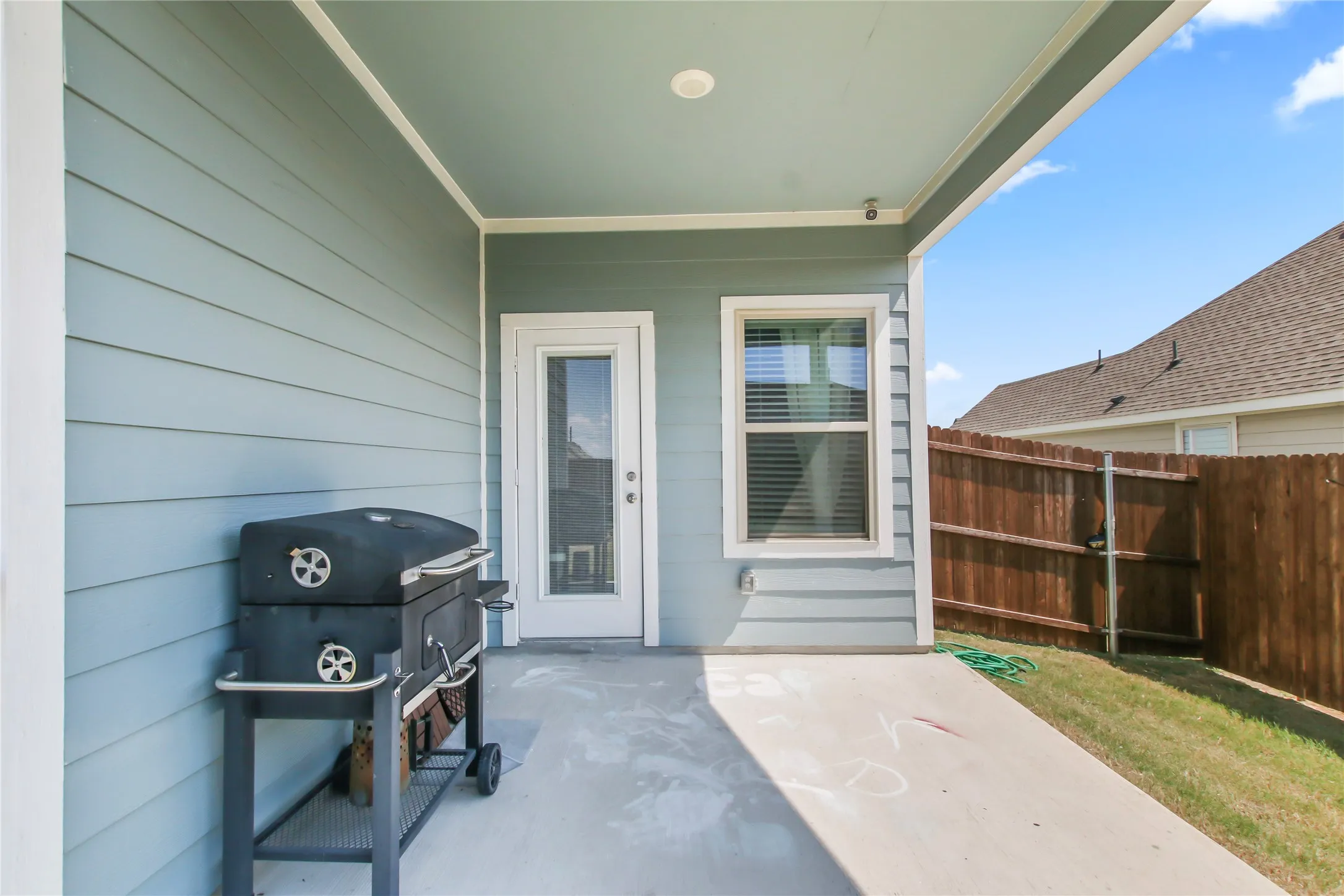 Single Family Residence For Sale in Cooke County , 755 Amelia Court, Pilot Point, Texas 76258, 4 Bedroom, 3 Bathroom, 2 Garage spaces, 2,146 Sqft, built in 2022, Preowned, mls#21139767, Real Estate Agent in Pilot Point, Homes For Sale in Cooke county, Homes For Sale in Pilot Point, Realtor in Pilot Point Texas, Real Estate Brokerage Independent Realty Texas, Luminita Cordes Realtor