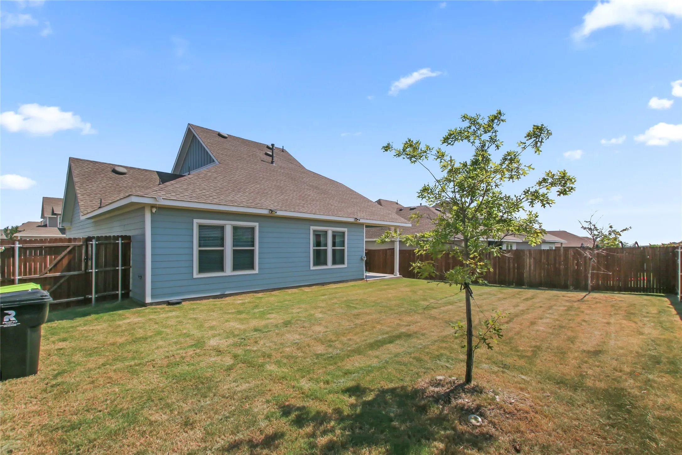 Single Family Residence For Sale in Cooke County , 755 Amelia Court, Pilot Point, Texas 76258, 4 Bedroom, 3 Bathroom, 2 Garage spaces, 2,146 Sqft, built in 2022, Preowned, mls#21139767, Real Estate Agent in Pilot Point, Homes For Sale in Cooke county, Homes For Sale in Pilot Point, Realtor in Pilot Point Texas, Real Estate Brokerage Independent Realty Texas, Luminita Cordes Realtor