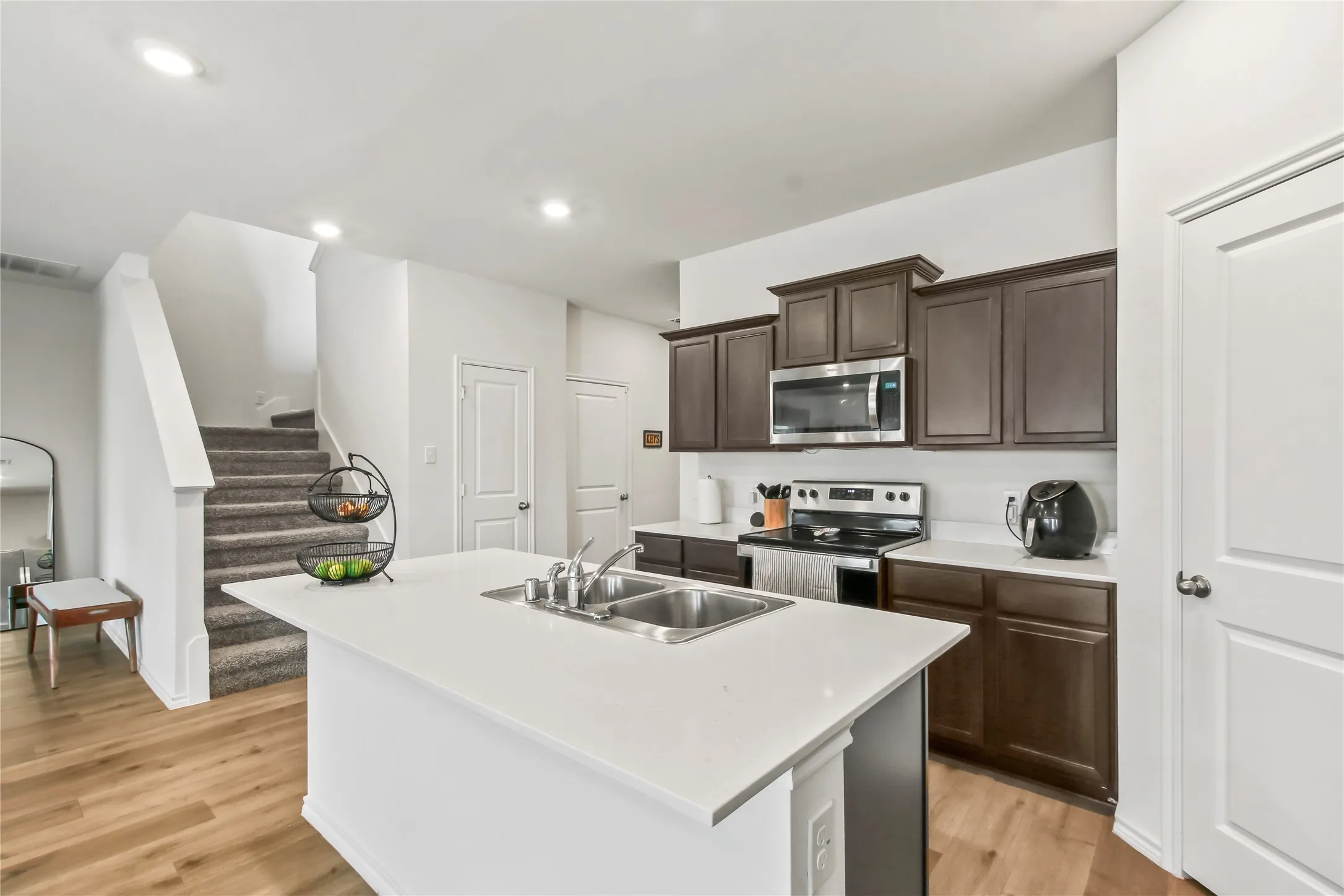 Single Family Residence For Sale in Cooke County , 755 Amelia Court, Pilot Point, Texas 76258, 4 Bedroom, 3 Bathroom, 2 Garage spaces, 2,146 Sqft, built in 2022, Preowned, mls#21139767, Real Estate Agent in Pilot Point, Homes For Sale in Cooke county, Homes For Sale in Pilot Point, Realtor in Pilot Point Texas, Real Estate Brokerage Independent Realty Texas, Luminita Cordes Realtor