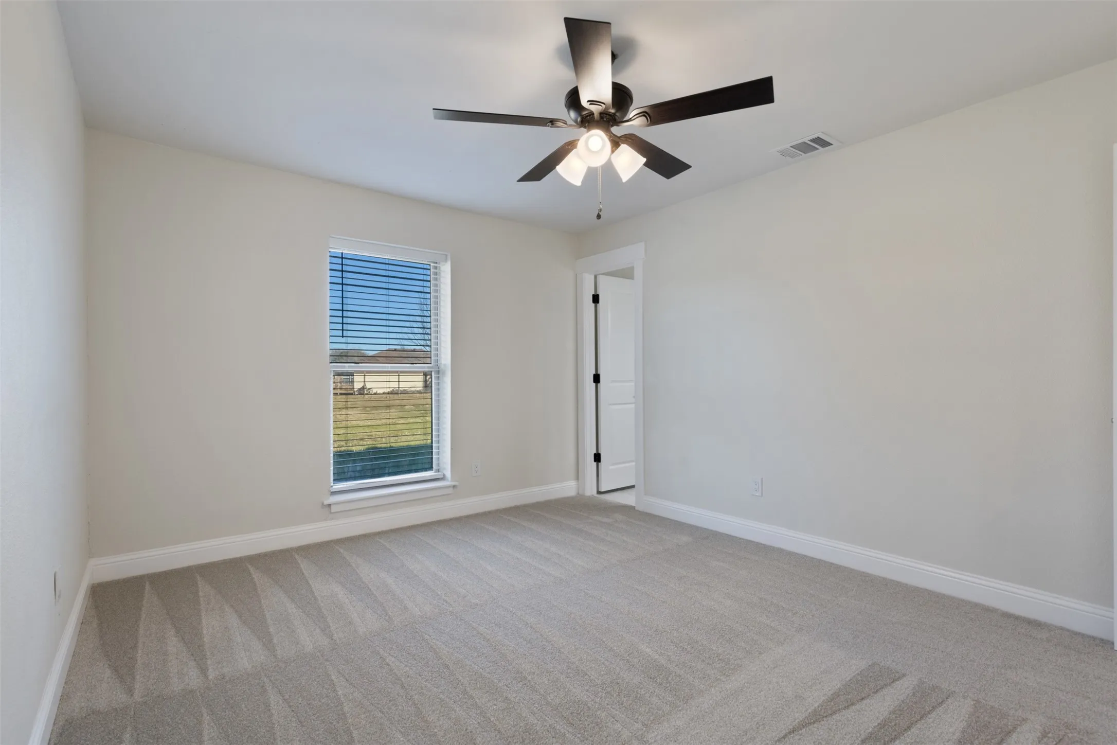 Bedroom with full bathroom
