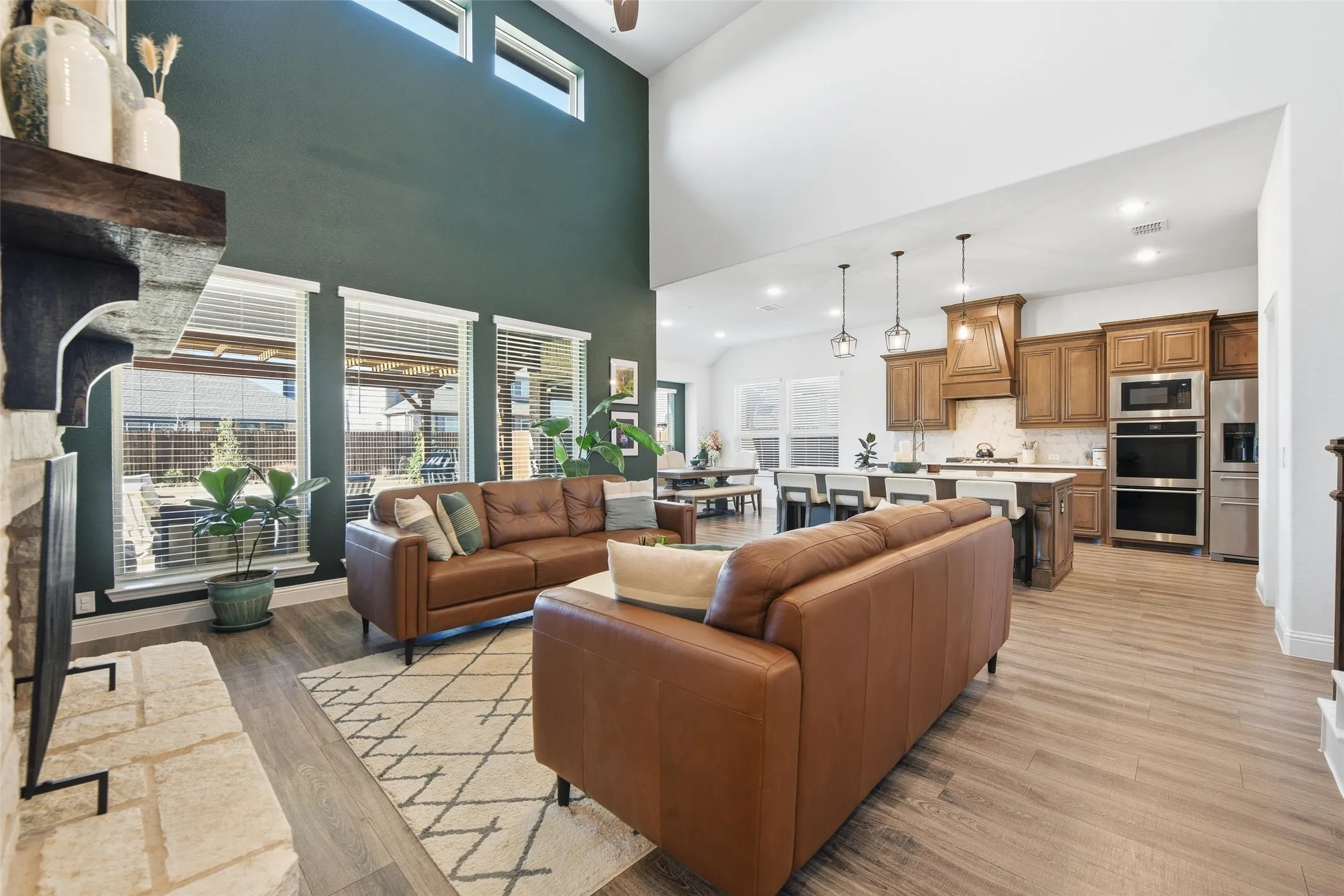 Single Family Residence For Sale in Denton County , 222 Lakewood Lane, Ponder, Texas 76259, 5 Bedroom, 4 Bathroom, 3 Garage spaces, 3,282 Sqft, built in 2023, Preowned, mls#21141507, Real Estate Agent in Ponder, Homes For Sale in Denton county, Homes For Sale in Ponder, Realtor in Ponder Texas, Real Estate Brokerage Independent Realty Texas, Luminita Cordes Realtor