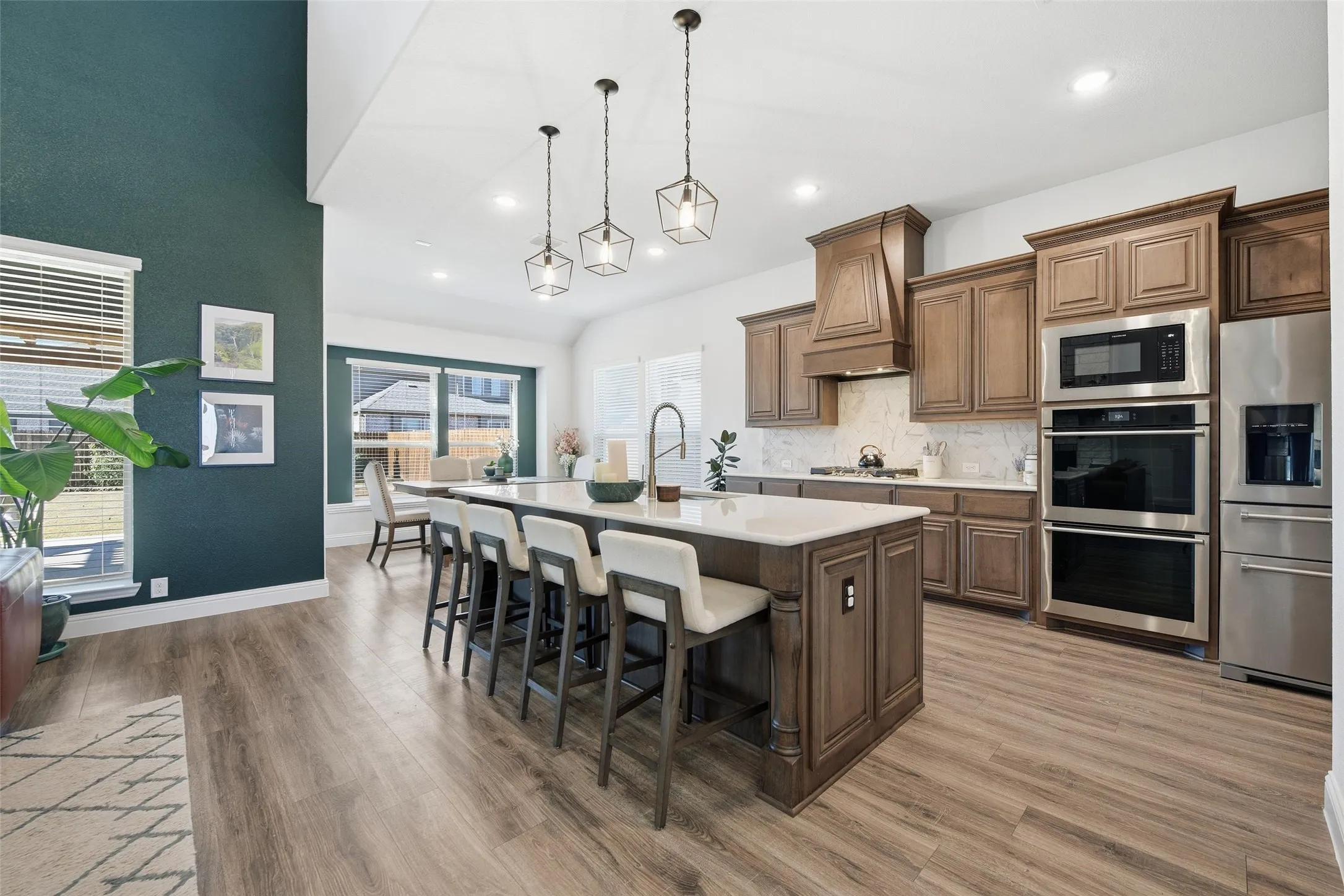 Single Family Residence For Sale in Denton County , 222 Lakewood Lane, Ponder, Texas 76259, 5 Bedroom, 4 Bathroom, 3 Garage spaces, 3,282 Sqft, built in 2023, Preowned, mls#21141507, Real Estate Agent in Ponder, Homes For Sale in Denton county, Homes For Sale in Ponder, Realtor in Ponder Texas, Real Estate Brokerage Independent Realty Texas, Luminita Cordes Realtor