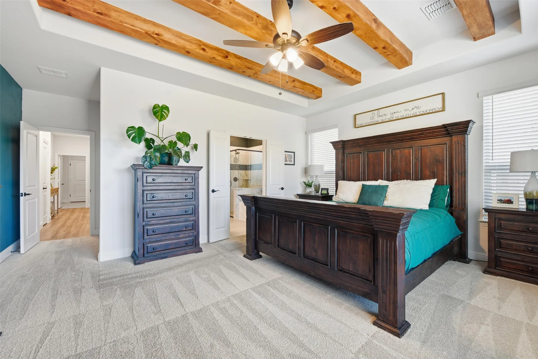 Single Family Residence For Sale in Denton County , 222 Lakewood Lane, Ponder, Texas 76259, 5 Bedroom, 4 Bathroom, 3 Garage spaces, 3,282 Sqft, built in 2023, Preowned, mls#21141507, Real Estate Agent in Ponder, Homes For Sale in Denton county, Homes For Sale in Ponder, Realtor in Ponder Texas, Real Estate Brokerage Independent Realty Texas, Luminita Cordes Realtor