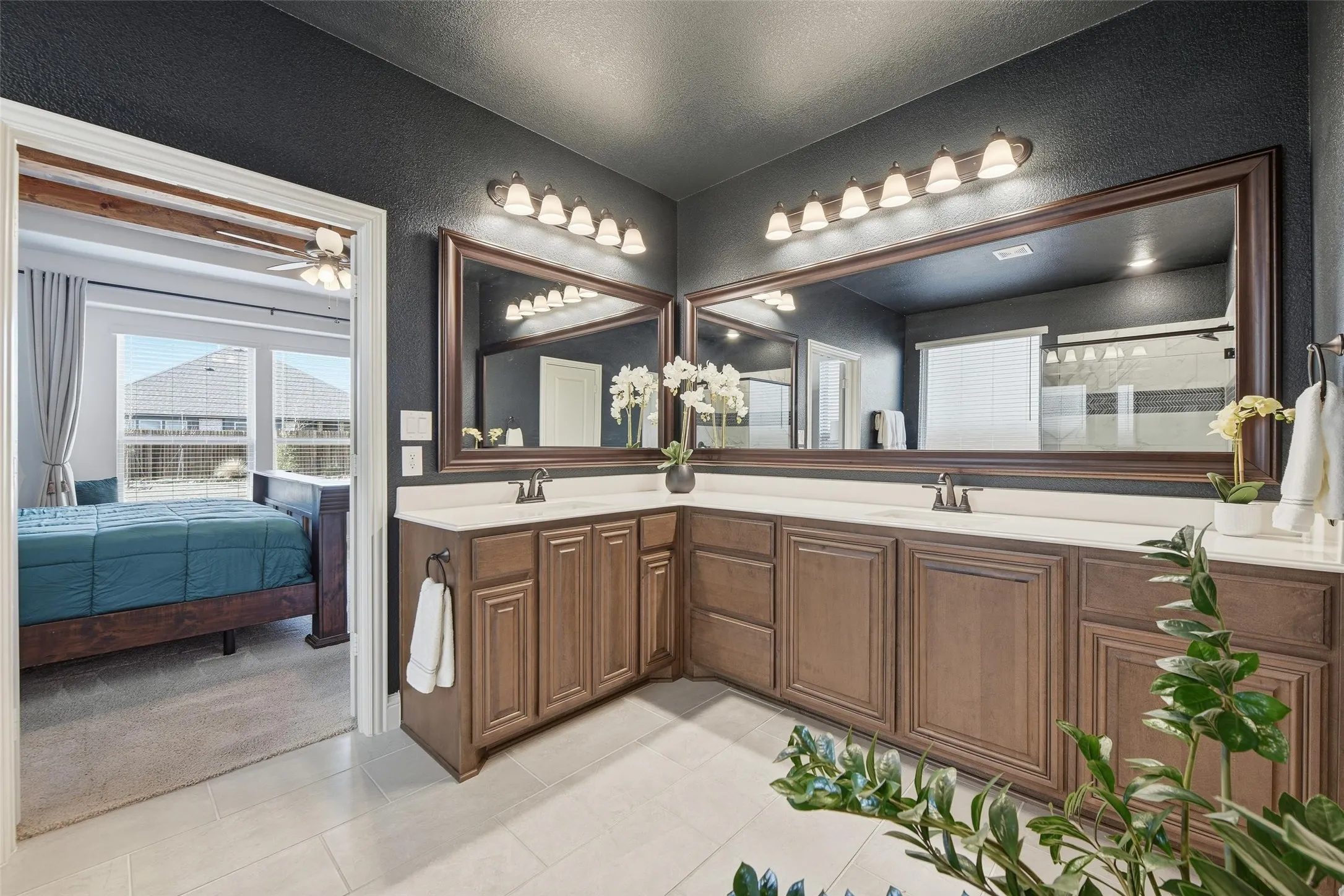 Single Family Residence For Sale in Denton County , 222 Lakewood Lane, Ponder, Texas 76259, 5 Bedroom, 4 Bathroom, 3 Garage spaces, 3,282 Sqft, built in 2023, Preowned, mls#21141507, Real Estate Agent in Ponder, Homes For Sale in Denton county, Homes For Sale in Ponder, Realtor in Ponder Texas, Real Estate Brokerage Independent Realty Texas, Luminita Cordes Realtor