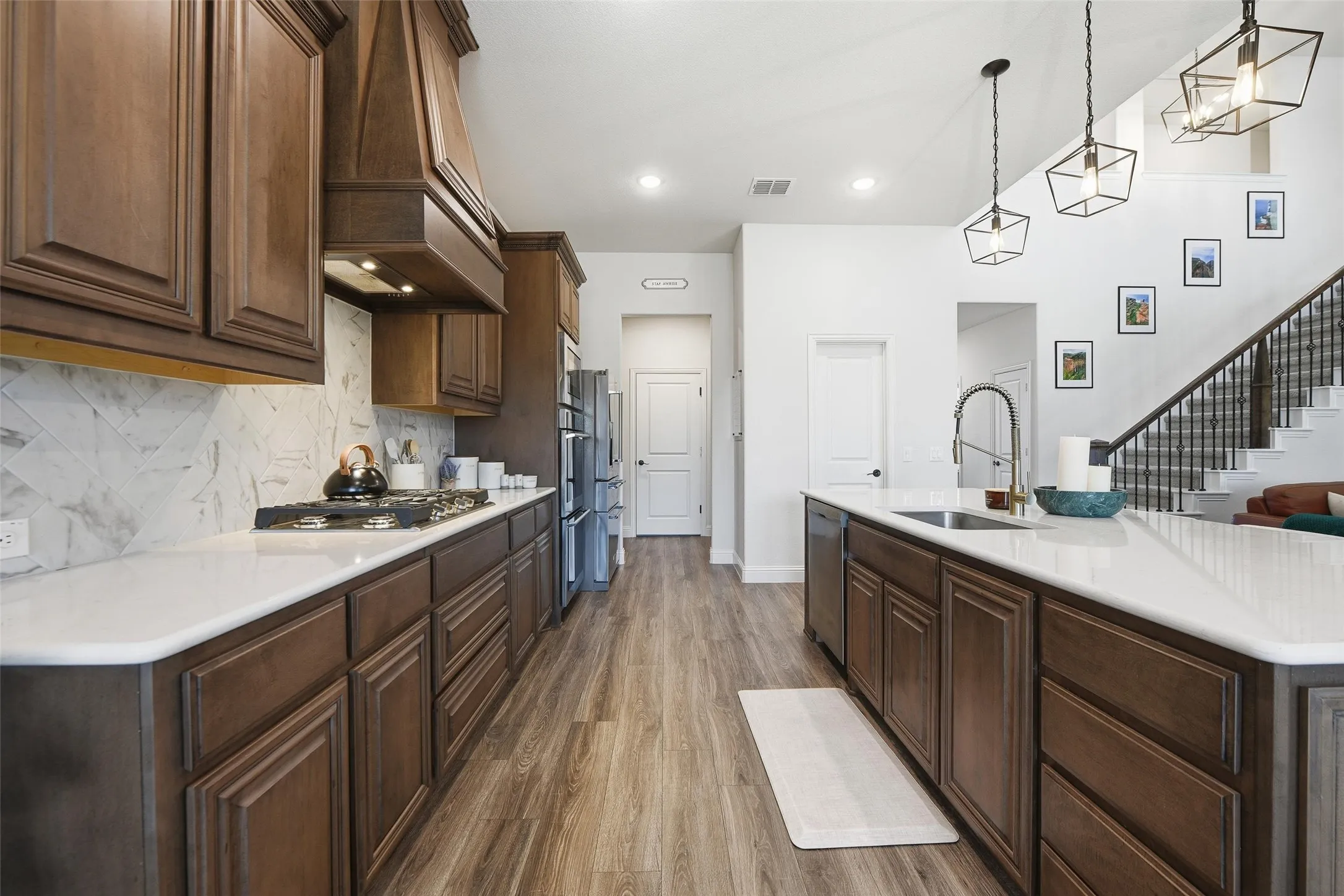 Single Family Residence For Sale in Denton County , 222 Lakewood Lane, Ponder, Texas 76259, 5 Bedroom, 4 Bathroom, 3 Garage spaces, 3,282 Sqft, built in 2023, Preowned, mls#21141507, Real Estate Agent in Ponder, Homes For Sale in Denton county, Homes For Sale in Ponder, Realtor in Ponder Texas, Real Estate Brokerage Independent Realty Texas, Luminita Cordes Realtor