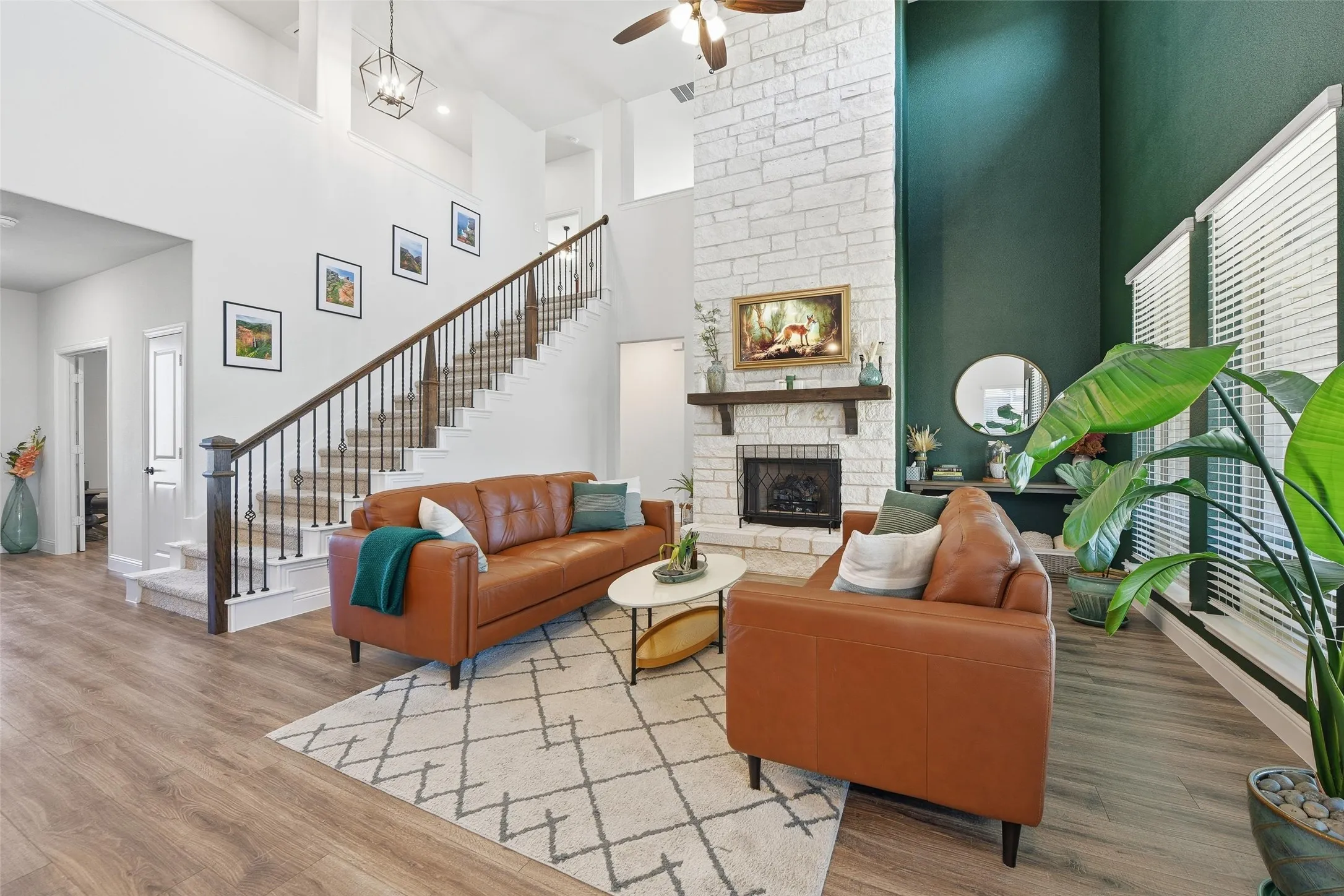 Single Family Residence For Sale in Denton County , 222 Lakewood Lane, Ponder, Texas 76259, 5 Bedroom, 4 Bathroom, 3 Garage spaces, 3,282 Sqft, built in 2023, Preowned, mls#21141507, Real Estate Agent in Ponder, Homes For Sale in Denton county, Homes For Sale in Ponder, Realtor in Ponder Texas, Real Estate Brokerage Independent Realty Texas, Luminita Cordes Realtor
