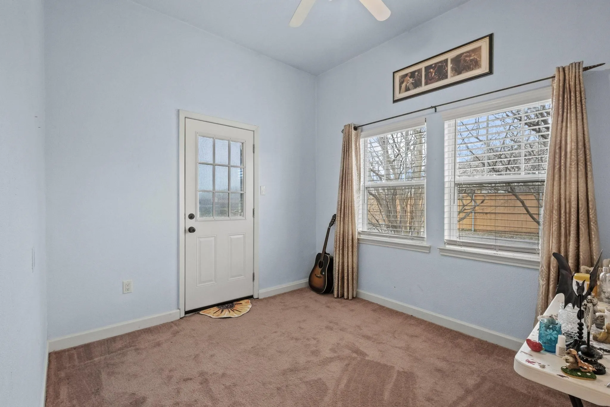 Office area with exterior entrance in the separate apartment/guest quarters (ADU)