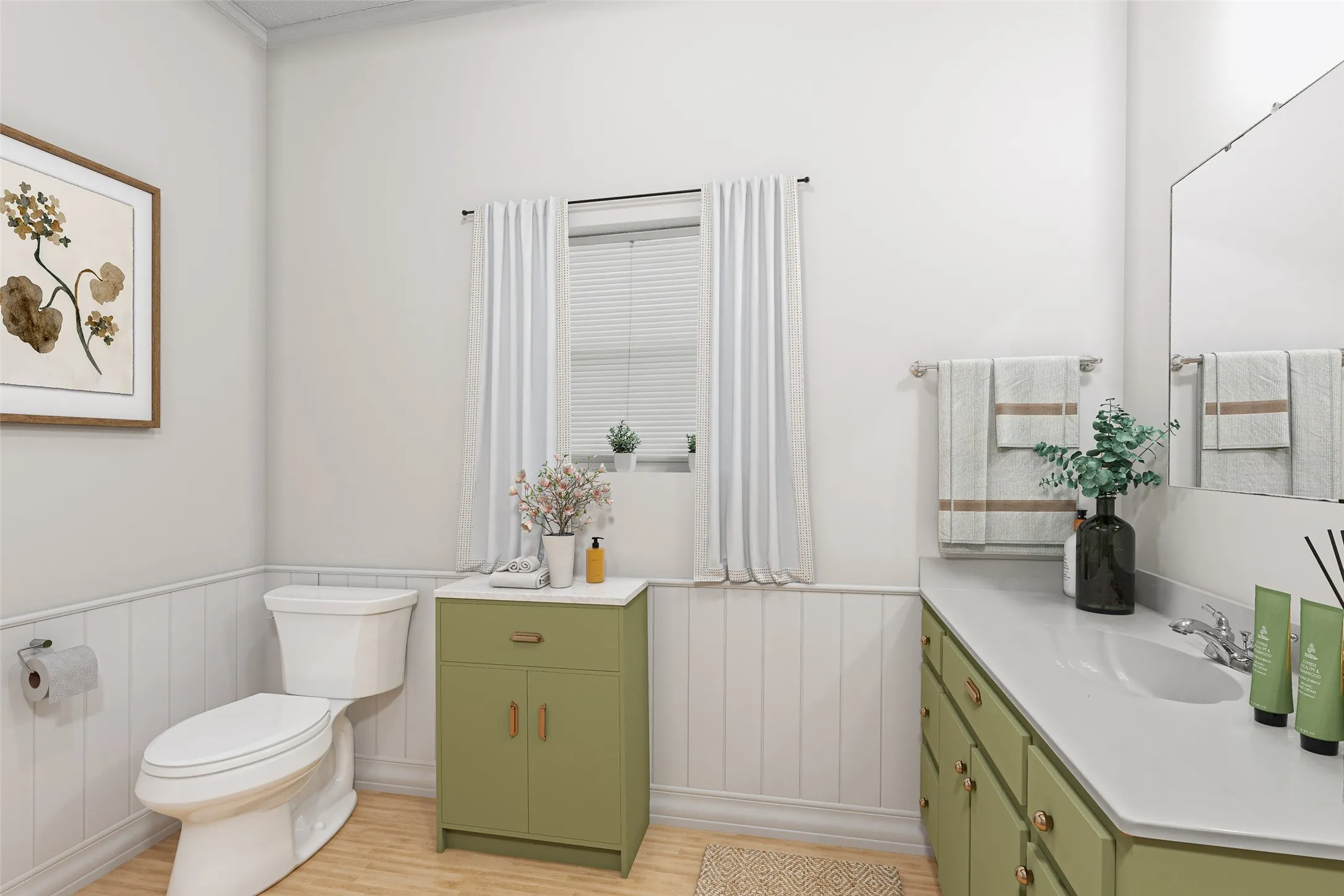Virtual rendering of the guest full bath