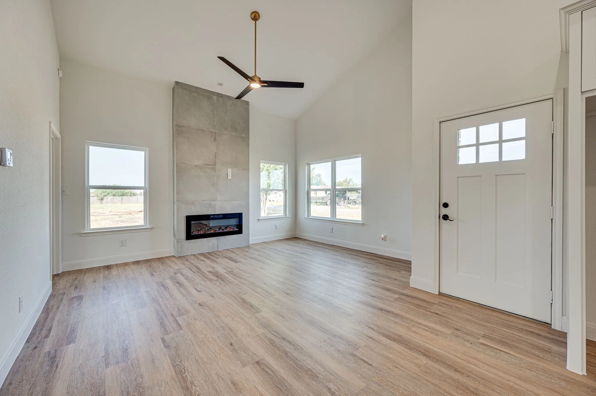 Single Family Residence For Sale in Hunt County , 413 Caro Drive, West Tawakoni, Texas 75474, 3 Bedroom, 2 Bathroom, 2 Garage spaces, 1,558 Sqft, built in 2026, New Construction - Incomplete, mls#21142050, Real Estate Agent in West Tawakoni, Homes For Sale in Hunt county, Homes For Sale in West Tawakoni, Realtor in West Tawakoni Texas, Real Estate Brokerage Independent Realty Texas, Luminita Cordes Realtor