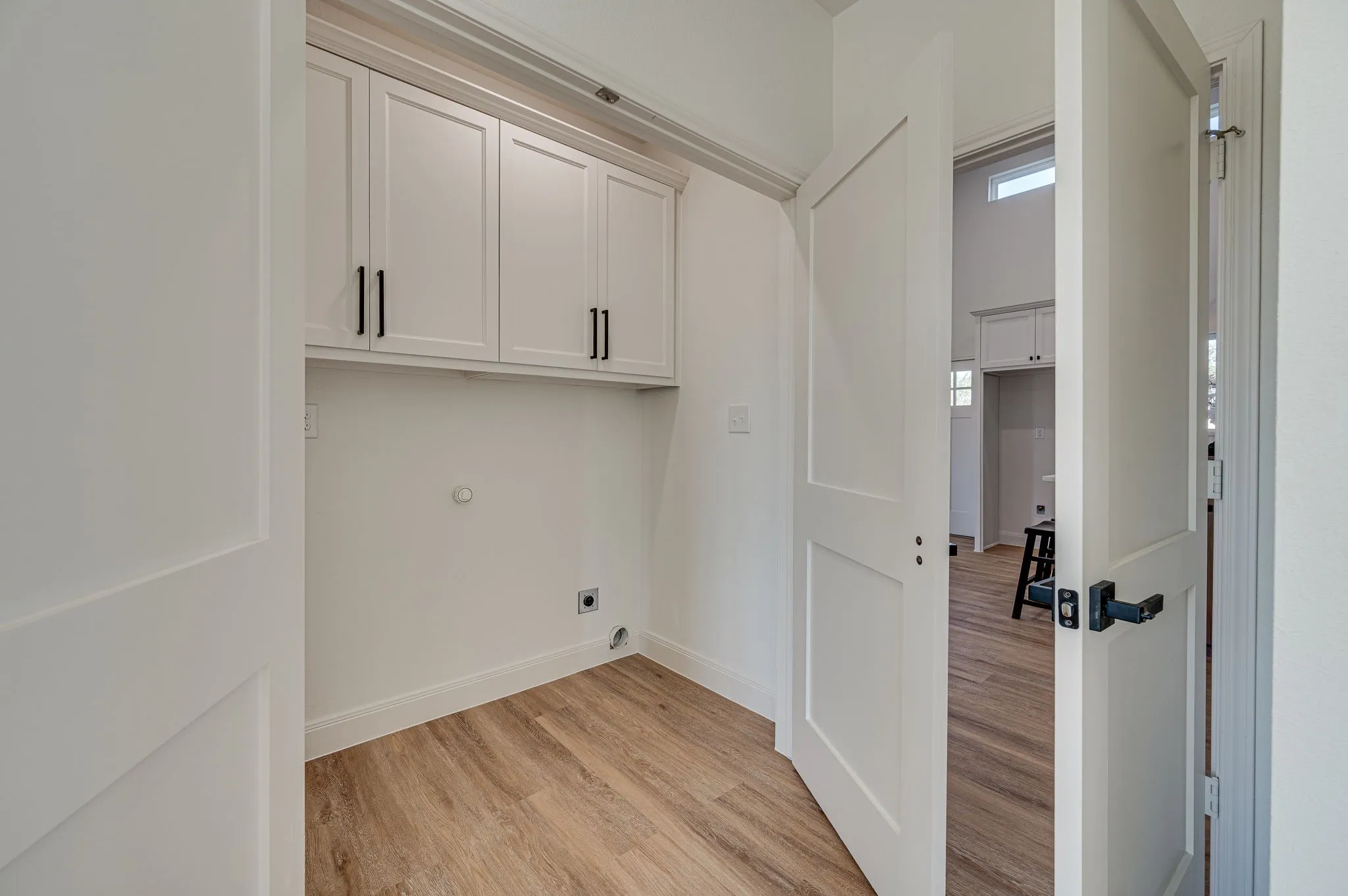 Single Family Residence For Sale in Hunt County , 413 Caro Drive, West Tawakoni, Texas 75474, 3 Bedroom, 2 Bathroom, 2 Garage spaces, 1,558 Sqft, built in 2026, New Construction - Incomplete, mls#21142050, Real Estate Agent in West Tawakoni, Homes For Sale in Hunt county, Homes For Sale in West Tawakoni, Realtor in West Tawakoni Texas, Real Estate Brokerage Independent Realty Texas, Luminita Cordes Realtor