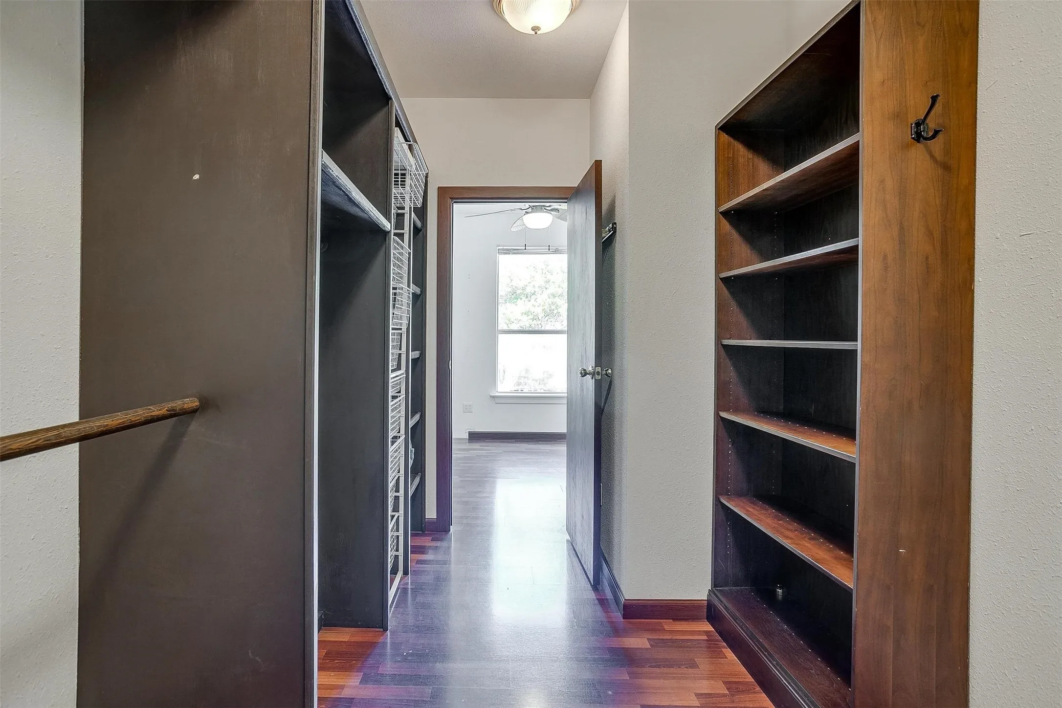Single Family Residence For Sale in Parker County , 708 S Waco Street, Weatherford, Texas 76086, 4 Bedrooms, 3 Bathrooms, 3 Garage spaces, 4,085 Sqft, built in 1907, Price $639,000, mls#21142103, Real Estate Agent in Weatherford, Homes For Sale in Parker county, Homes For Sale in Weatherford, Realtor in Weatherford Texas, Real Estate Brokerage Independent Realty Texas, Luminita Cordes Realtor