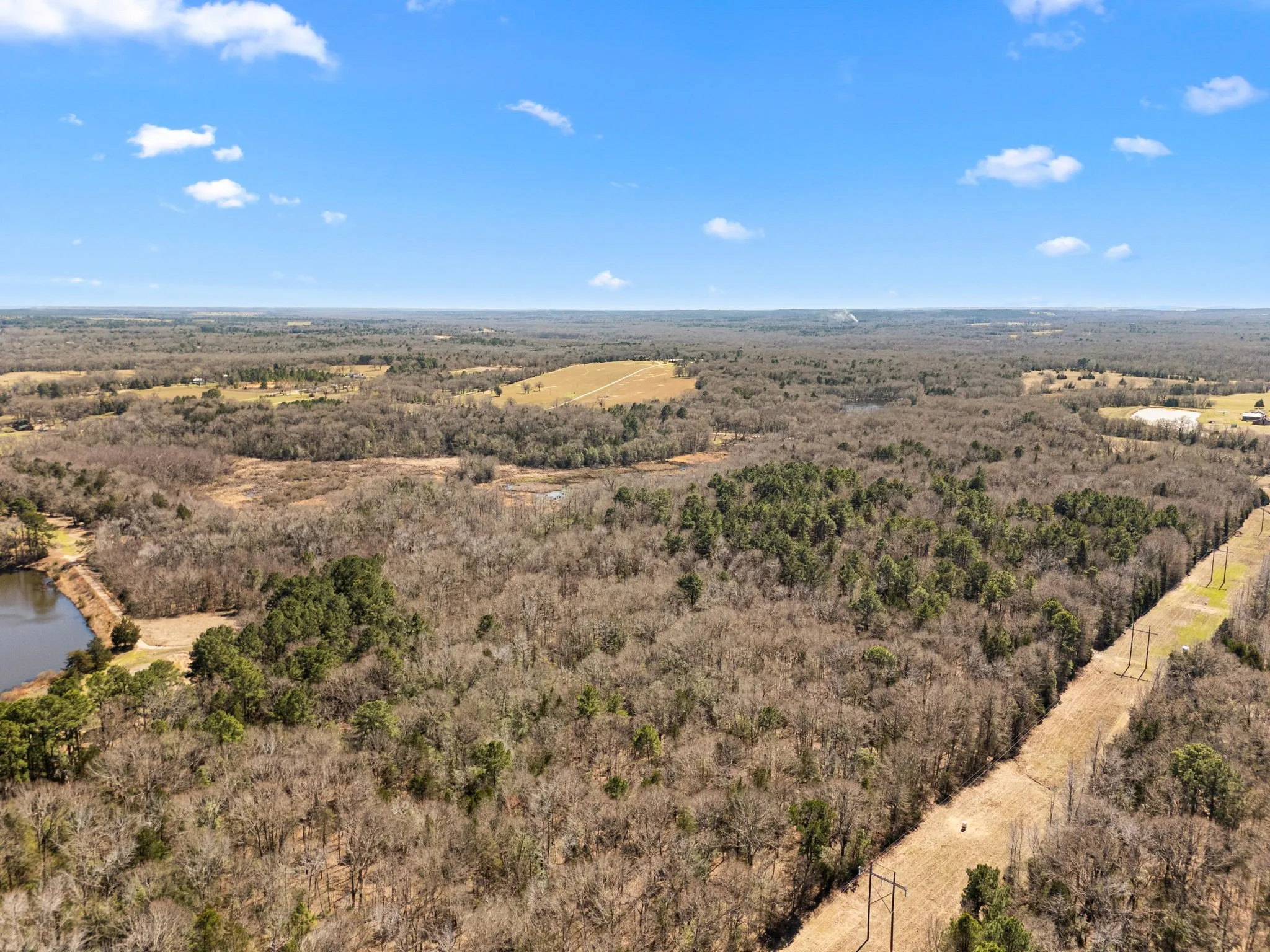 Unimproved Land For Sale in Smith County , 22049 Fm 1995, Lindale, Texas 75771, 0, 0, Garage spaces, 0 Sqft, built in 1992, Preowned, Price $9,900,000, mls#21142321, Real Estate Agent in Lindale, Homes For Sale in Smith county, Homes For Sale in Lindale, Realtor in Lindale Texas, Real Estate Brokerage Independent Realty Texas, Luminita Cordes Realtor