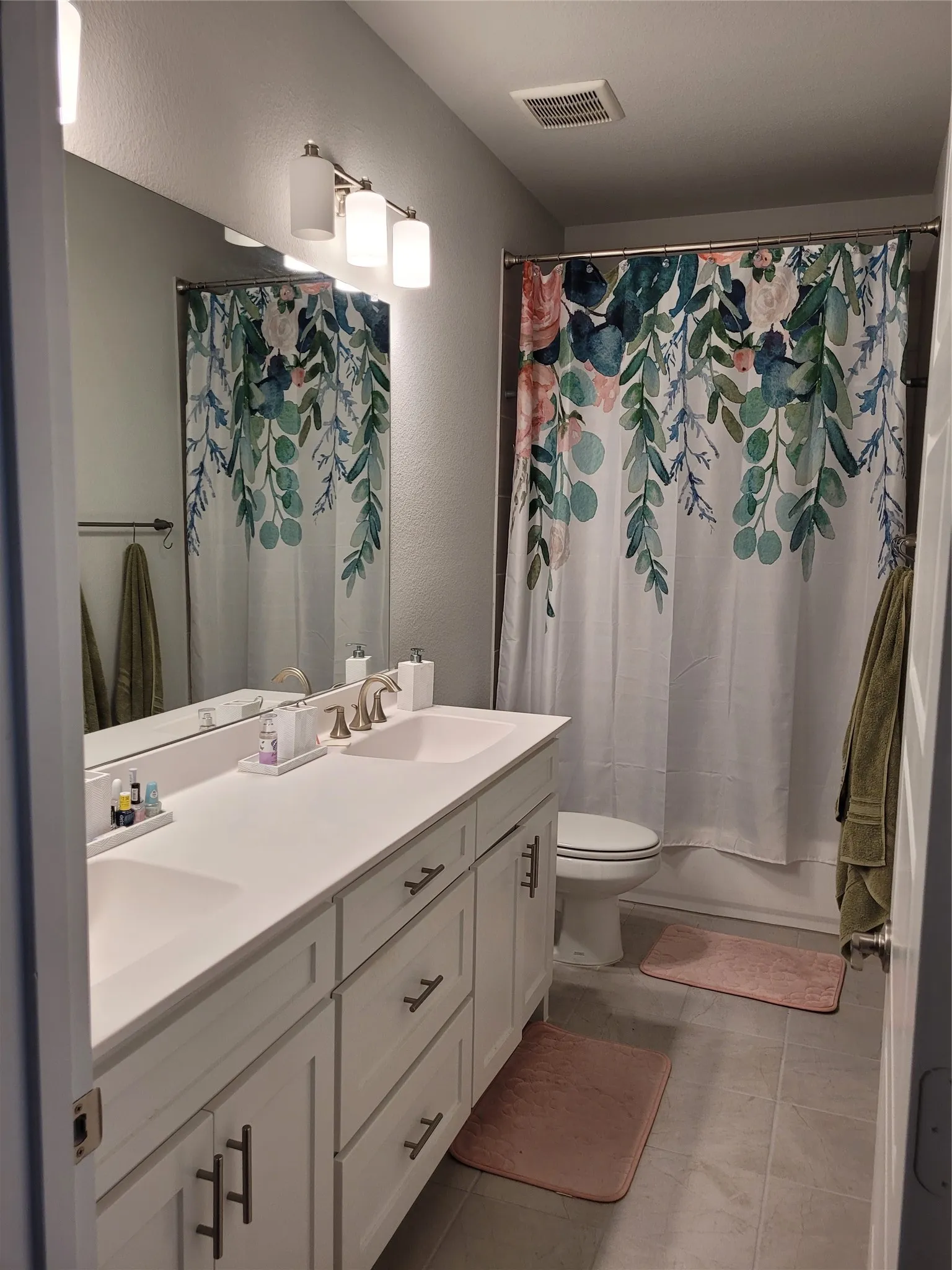 Single Family Residence For Sale in Dallas County , 8517 Campbell Drive, Rowlett, Texas 75089, 4 Bedroom, 4 Bathroom, 3 Garage spaces, 3,106 Sqft, built in 2023, mls#21142356, Real Estate Agent in Rowlett, Homes For Sale in Dallas county, Homes For Sale in Rowlett, Realtor in Rowlett Texas, Real Estate Brokerage Independent Realty Texas, Luminita Cordes Realtor