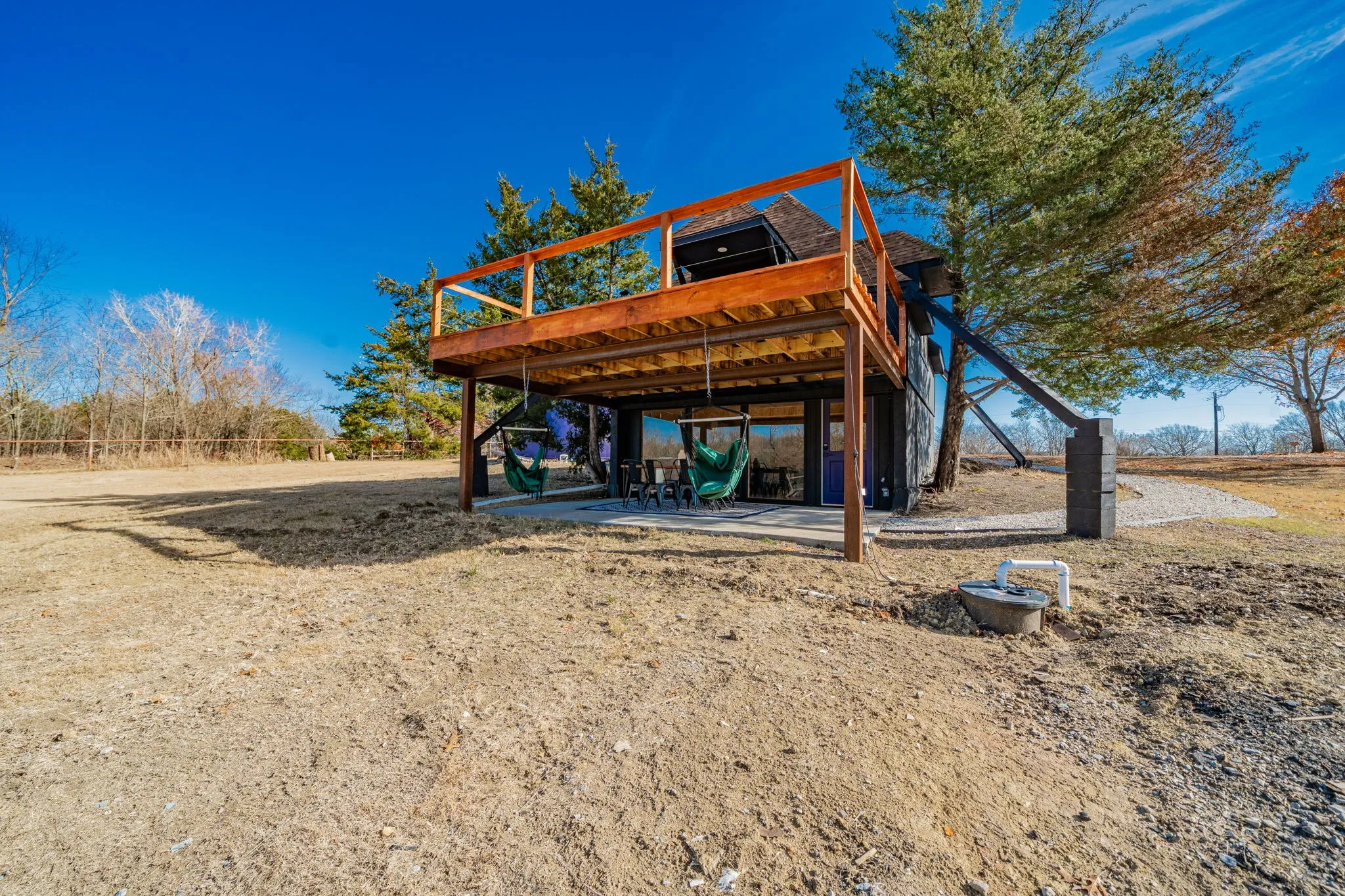Single Family Residence For Sale in Grayson County , 691 Bear Road, Van Alstyne, Texas 75495, 4 Bedroom, 5 Bathroom, Garage spaces, 4,099 Sqft, built in 1989, Price $799,000, mls#21142262, Real Estate Agent in Van Alstyne, Homes For Sale in Grayson county, Homes For Sale in Van Alstyne, Realtor in Van Alstyne Texas, Real Estate Brokerage Independent Realty Texas, Luminita Cordes Realtor