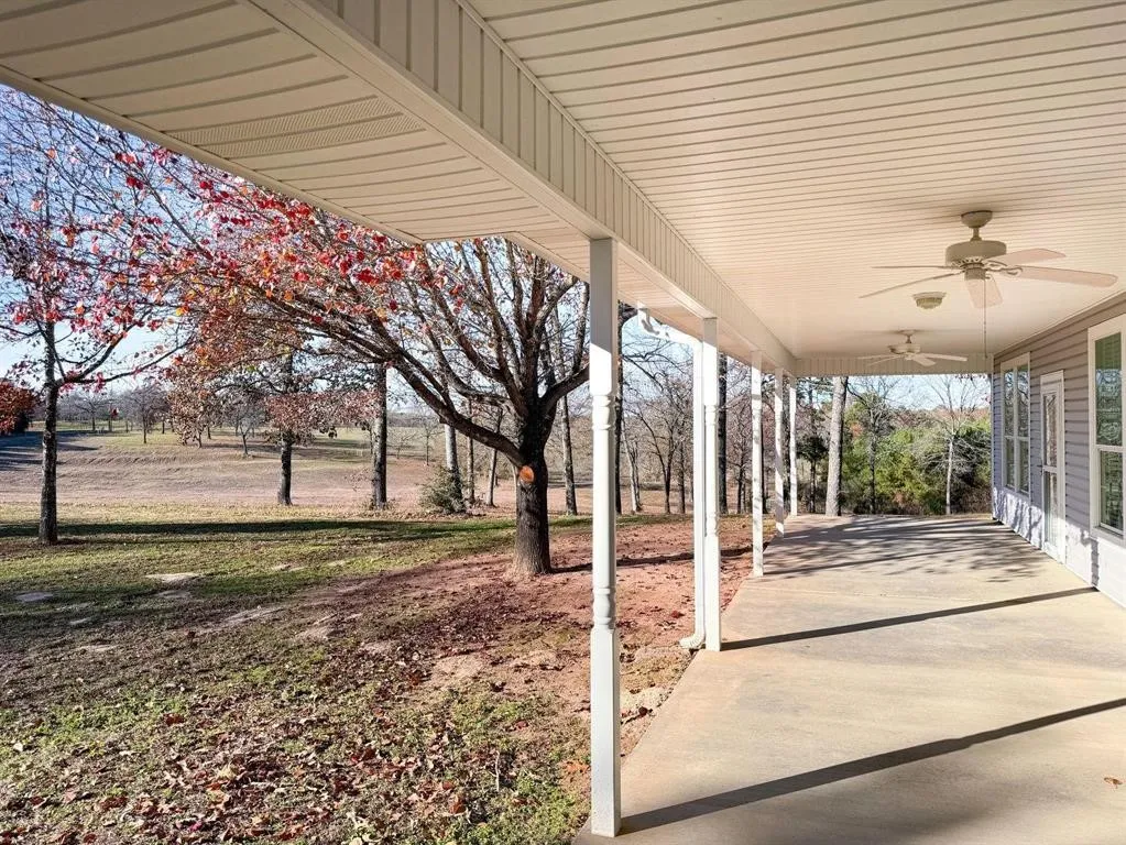 Single Family Residence For Sale in Cass County , 9791 Farm to Market 251 South S, Bivins, Texas 75555, 4 Bedroom, 5 Bathroom, 3 Garage spaces, 5,071 Sqft, built in 2002, Preowned, mls#21142624, Real Estate Agent in Bivins, Homes For Sale in Cass county, Homes For Sale in Bivins, Realtor in Bivins Texas, Real Estate Brokerage Independent Realty Texas, Luminita Cordes Realtor