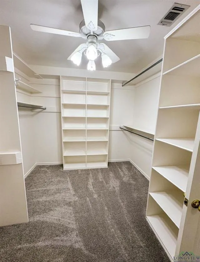 Single Family Residence For Sale in Cass County , 9791 Farm to Market 251 South S, Bivins, Texas 75555, 4 Bedroom, 5 Bathroom, 3 Garage spaces, 5,071 Sqft, built in 2002, Preowned, mls#21142624, Real Estate Agent in Bivins, Homes For Sale in Cass county, Homes For Sale in Bivins, Realtor in Bivins Texas, Real Estate Brokerage Independent Realty Texas, Luminita Cordes Realtor