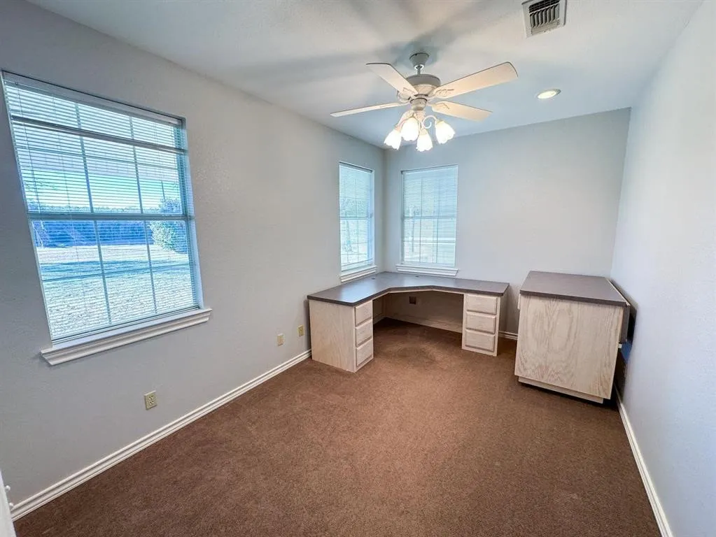 Single Family Residence For Sale in Cass County , 9791 Farm to Market 251 South S, Bivins, Texas 75555, 4 Bedroom, 5 Bathroom, 3 Garage spaces, 5,071 Sqft, built in 2002, Preowned, mls#21142624, Real Estate Agent in Bivins, Homes For Sale in Cass county, Homes For Sale in Bivins, Realtor in Bivins Texas, Real Estate Brokerage Independent Realty Texas, Luminita Cordes Realtor