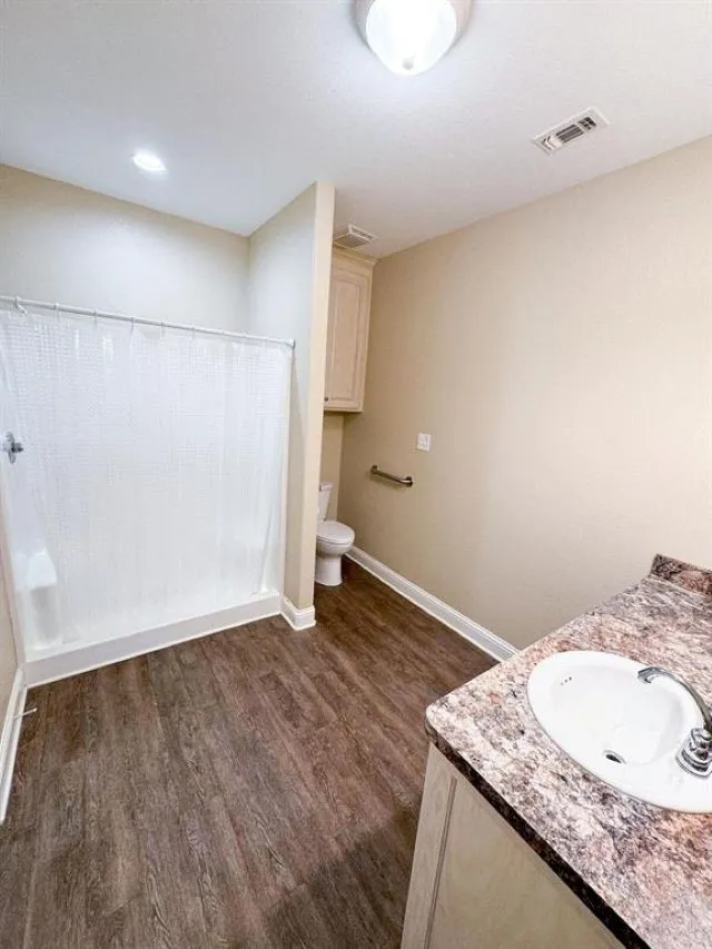 Single Family Residence For Sale in Cass County , 9791 Farm to Market 251 South S, Bivins, Texas 75555, 4 Bedroom, 5 Bathroom, 3 Garage spaces, 5,071 Sqft, built in 2002, Preowned, mls#21142624, Real Estate Agent in Bivins, Homes For Sale in Cass county, Homes For Sale in Bivins, Realtor in Bivins Texas, Real Estate Brokerage Independent Realty Texas, Luminita Cordes Realtor