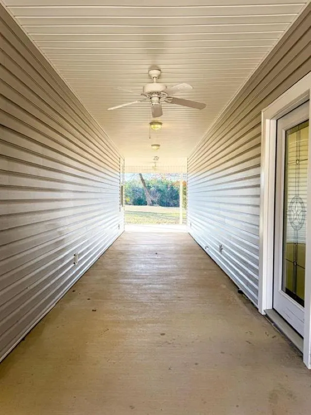 Single Family Residence For Sale in Cass County , 9791 Farm to Market 251 South S, Bivins, Texas 75555, 4 Bedroom, 5 Bathroom, 3 Garage spaces, 5,071 Sqft, built in 2002, Preowned, mls#21142624, Real Estate Agent in Bivins, Homes For Sale in Cass county, Homes For Sale in Bivins, Realtor in Bivins Texas, Real Estate Brokerage Independent Realty Texas, Luminita Cordes Realtor