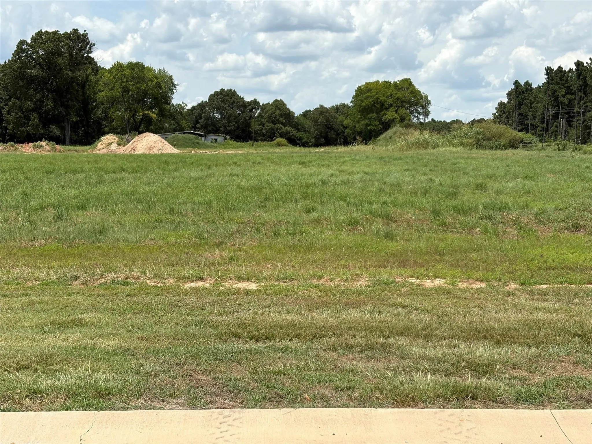 Improved Land For Sale in Wood County , TBD PVT 5948 Street 19, Yantis, Texas 75497, 0, 0, Garage spaces, 0 Sqft, built in 0, Price $60,000, mls#21142637, Real Estate Agent in Yantis, Homes For Sale in Wood county, Homes For Sale in Yantis, Realtor in Yantis Texas, Real Estate Brokerage Independent Realty Texas, Luminita Cordes Realtor
