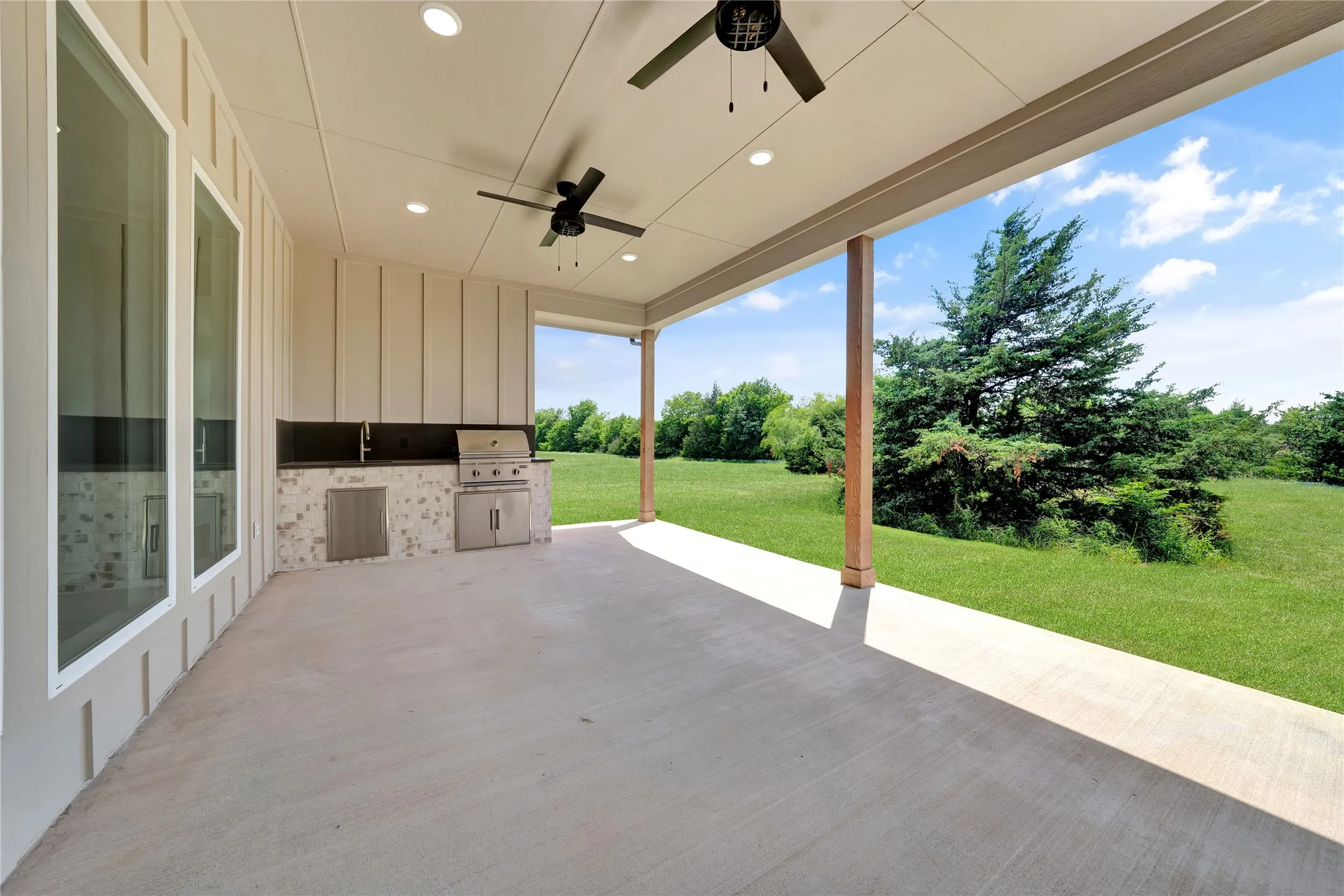 Single Family Residence For Sale in Hunt County , 3590 Evergreen Lane, Caddo Mills, Texas 75135, 4 Bedroom, 4 Bathroom, 2 Garage spaces, 2,881 Sqft, built in 2025, mls#21142664, Real Estate Agent in Caddo Mills, Homes For Sale in Hunt county, Homes For Sale in Caddo Mills, Realtor in Caddo Mills Texas, Real Estate Brokerage Independent Realty Texas, Luminita Cordes Realtor