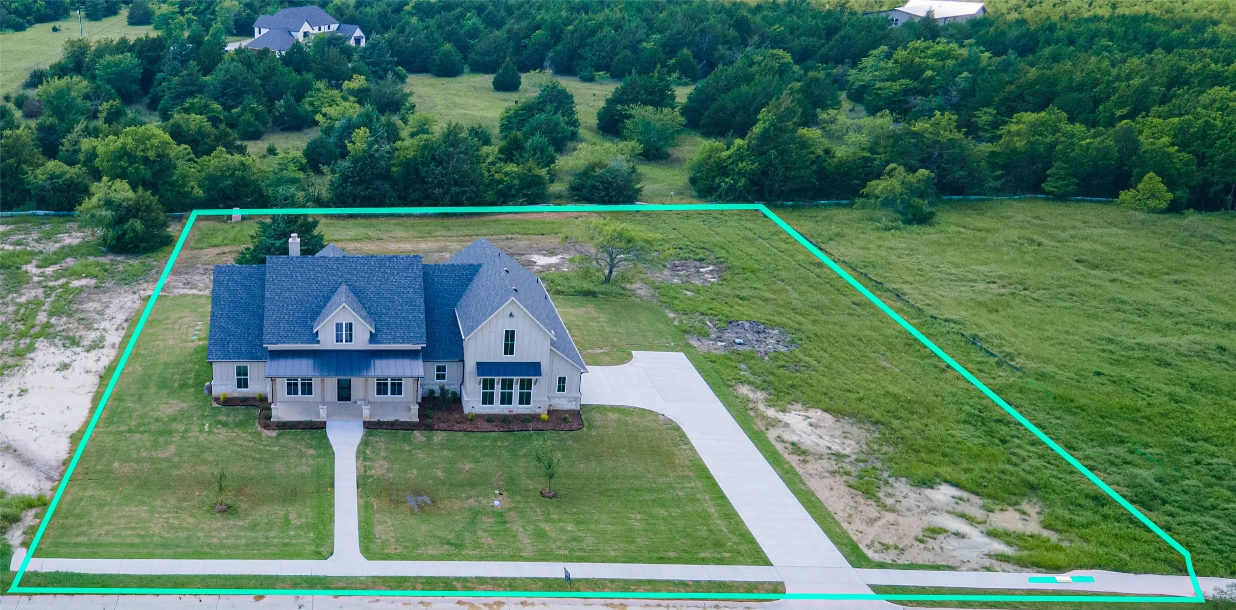 Single Family Residence For Sale in Hunt County , 3590 Evergreen Lane, Caddo Mills, Texas 75135, 4 Bedroom, 4 Bathroom, 2 Garage spaces, 2,881 Sqft, built in 2025, mls#21142664, Real Estate Agent in Caddo Mills, Homes For Sale in Hunt county, Homes For Sale in Caddo Mills, Realtor in Caddo Mills Texas, Real Estate Brokerage Independent Realty Texas, Luminita Cordes Realtor