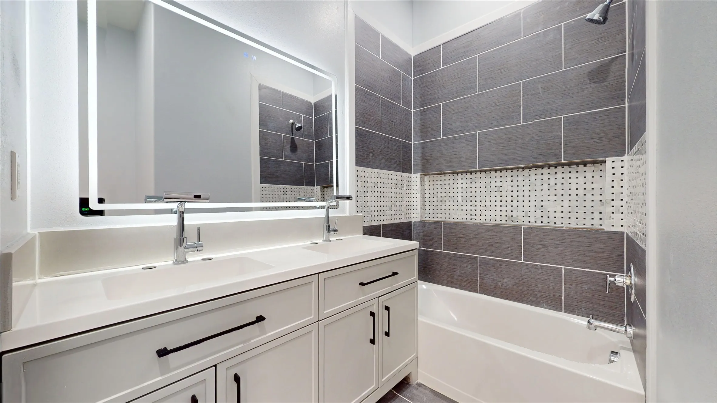 Single Family Residence For Sale in Dallas County , 1718 Beaver Creek Circle, Duncanville, Texas 75137, 4 Bedroom, 3 Bathroom, 2 Garage spaces, 3,563 Sqft, built in 1980, Preowned, mls#21142502, Real Estate Agent in Duncanville, Homes For Sale in Dallas county, Homes For Sale in Duncanville, Realtor in Duncanville Texas, Real Estate Brokerage Independent Realty Texas, Luminita Cordes Realtor