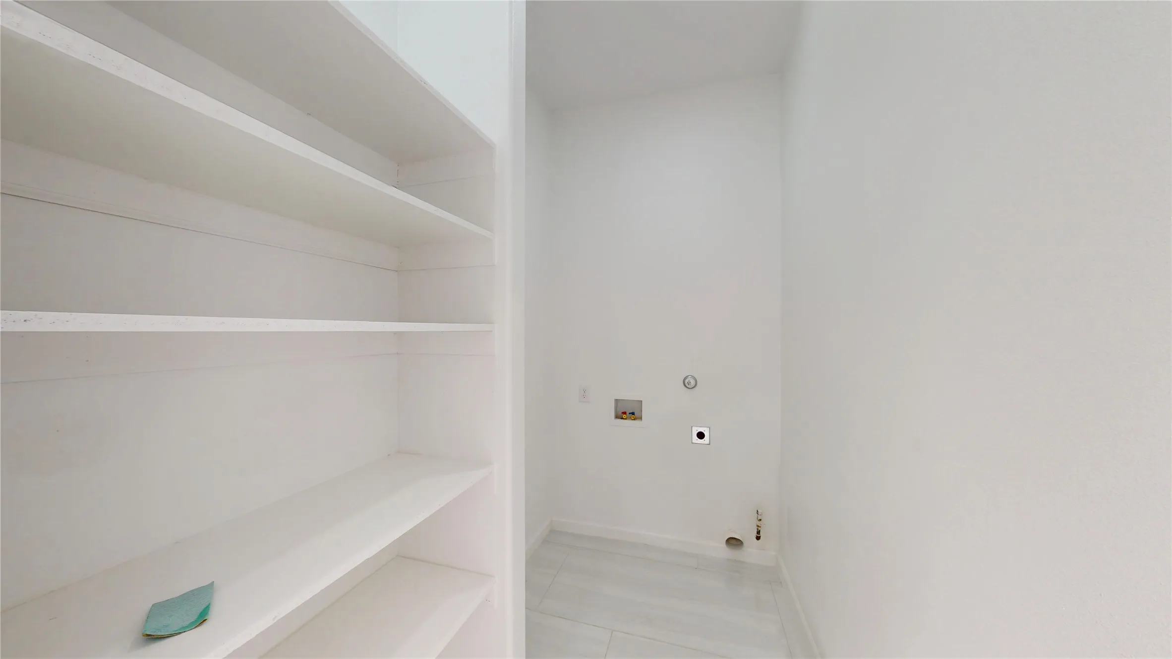 Single Family Residence For Sale in Dallas County , 1718 Beaver Creek Circle, Duncanville, Texas 75137, 4 Bedroom, 3 Bathroom, 2 Garage spaces, 3,563 Sqft, built in 1980, Preowned, mls#21142502, Real Estate Agent in Duncanville, Homes For Sale in Dallas county, Homes For Sale in Duncanville, Realtor in Duncanville Texas, Real Estate Brokerage Independent Realty Texas, Luminita Cordes Realtor