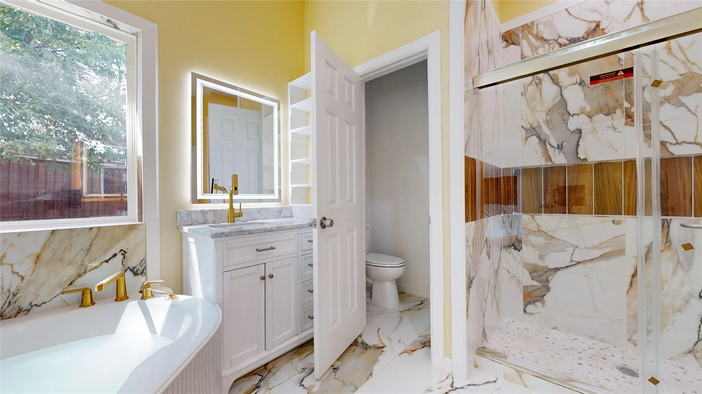 Single Family Residence For Sale in Dallas County , 1718 Beaver Creek Circle, Duncanville, Texas 75137, 4 Bedroom, 3 Bathroom, 2 Garage spaces, 3,563 Sqft, built in 1980, Preowned, mls#21142502, Real Estate Agent in Duncanville, Homes For Sale in Dallas county, Homes For Sale in Duncanville, Realtor in Duncanville Texas, Real Estate Brokerage Independent Realty Texas, Luminita Cordes Realtor