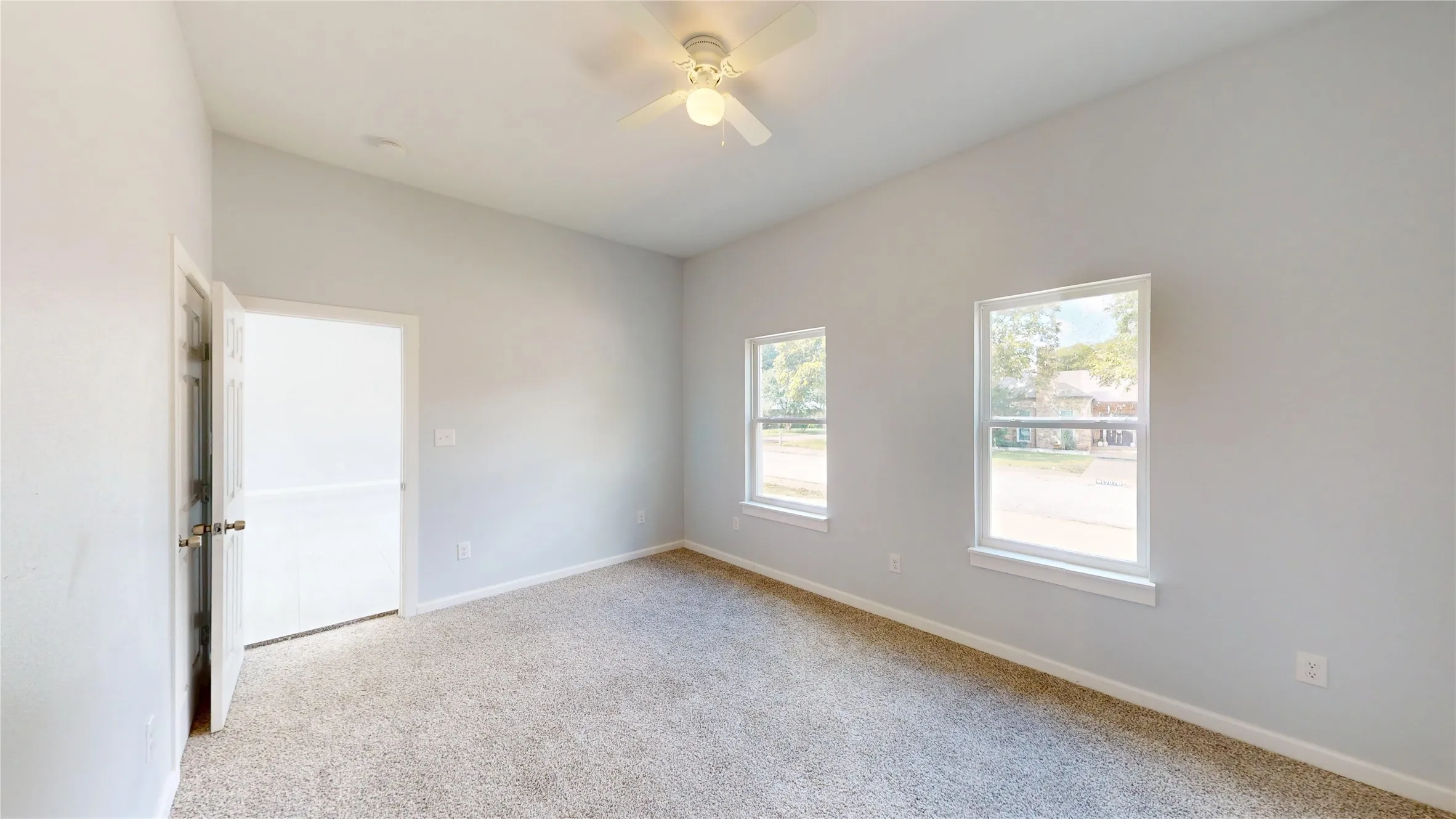 Single Family Residence For Sale in Dallas County , 1718 Beaver Creek Circle, Duncanville, Texas 75137, 4 Bedroom, 3 Bathroom, 2 Garage spaces, 3,563 Sqft, built in 1980, Preowned, mls#21142502, Real Estate Agent in Duncanville, Homes For Sale in Dallas county, Homes For Sale in Duncanville, Realtor in Duncanville Texas, Real Estate Brokerage Independent Realty Texas, Luminita Cordes Realtor