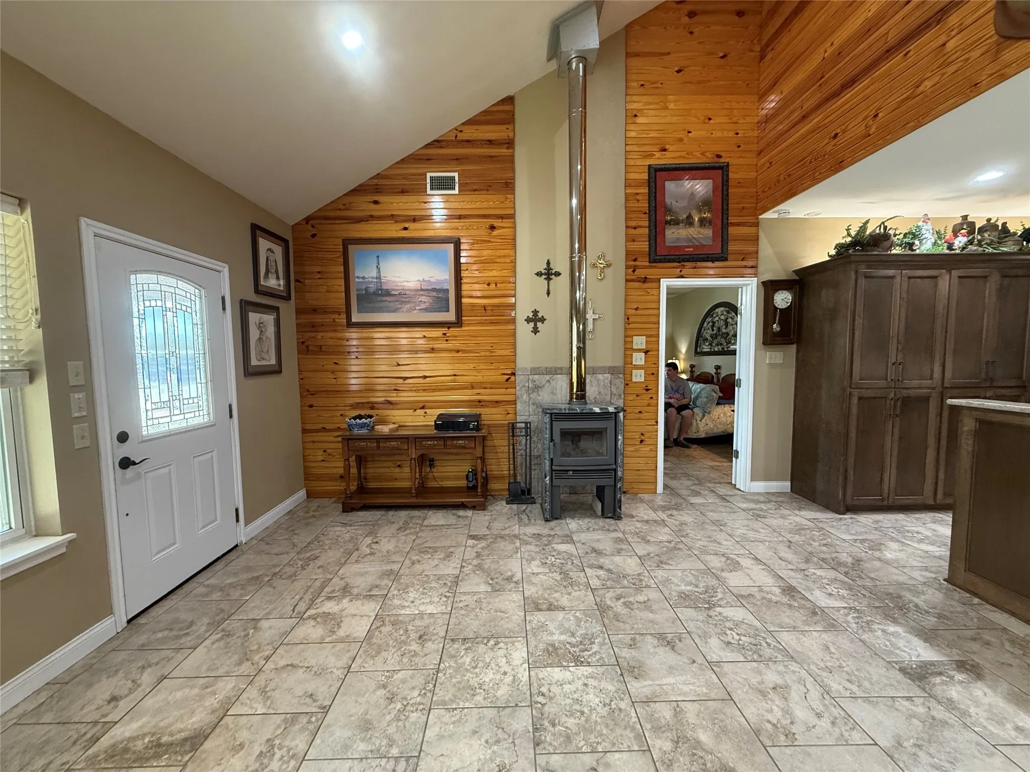 Single Family Residence For Sale in Comanche County , 2100 CR 419, Comanche, Texas 76442, 3 Bedroom, 2 Bathroom, Garage spaces, 2,028 Sqft, built in 2005, mls#21142678, Real Estate Agent in Comanche, Homes For Sale in Comanche county, Homes For Sale in Comanche, Realtor in Comanche Texas, Real Estate Brokerage Independent Realty Texas, Luminita Cordes Realtor