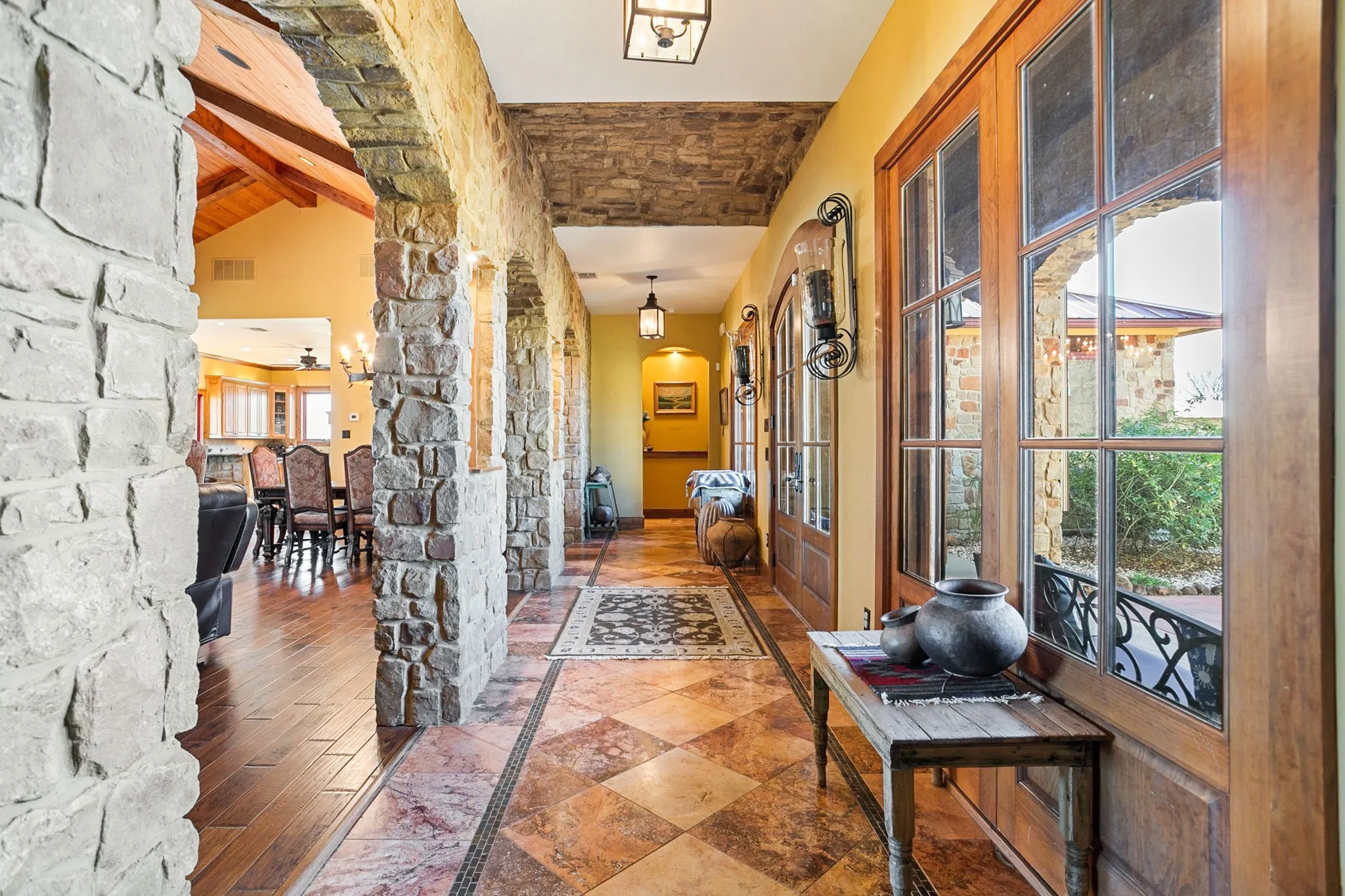Farm For Sale in Hill County , 1561 Fm 934, Blum, Texas 76627, 3 Bedroom, 4 Bathroom, 7 Garage spaces, 4,255 Sqft, built in 2010, mls#21142038, Real Estate Agent in Blum, Homes For Sale in Hill county, Homes For Sale in Blum, Realtor in Blum Texas, Real Estate Brokerage Independent Realty Texas, Luminita Cordes Realtor