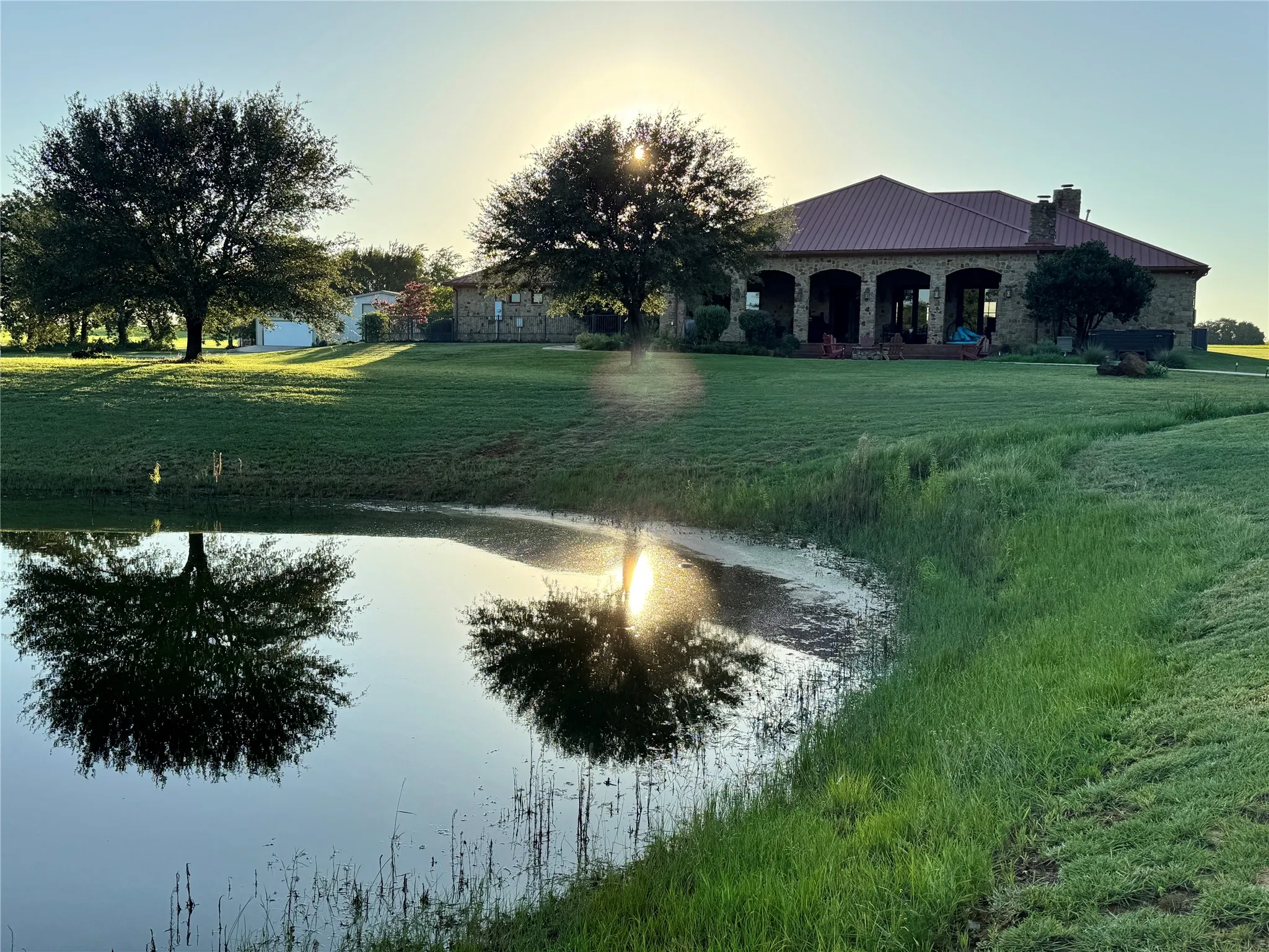 Farm For Sale in Hill County , 1561 Fm 934, Blum, Texas 76627, 3 Bedroom, 4 Bathroom, 7 Garage spaces, 4,255 Sqft, built in 2010, mls#21142038, Real Estate Agent in Blum, Homes For Sale in Hill county, Homes For Sale in Blum, Realtor in Blum Texas, Real Estate Brokerage Independent Realty Texas, Luminita Cordes Realtor