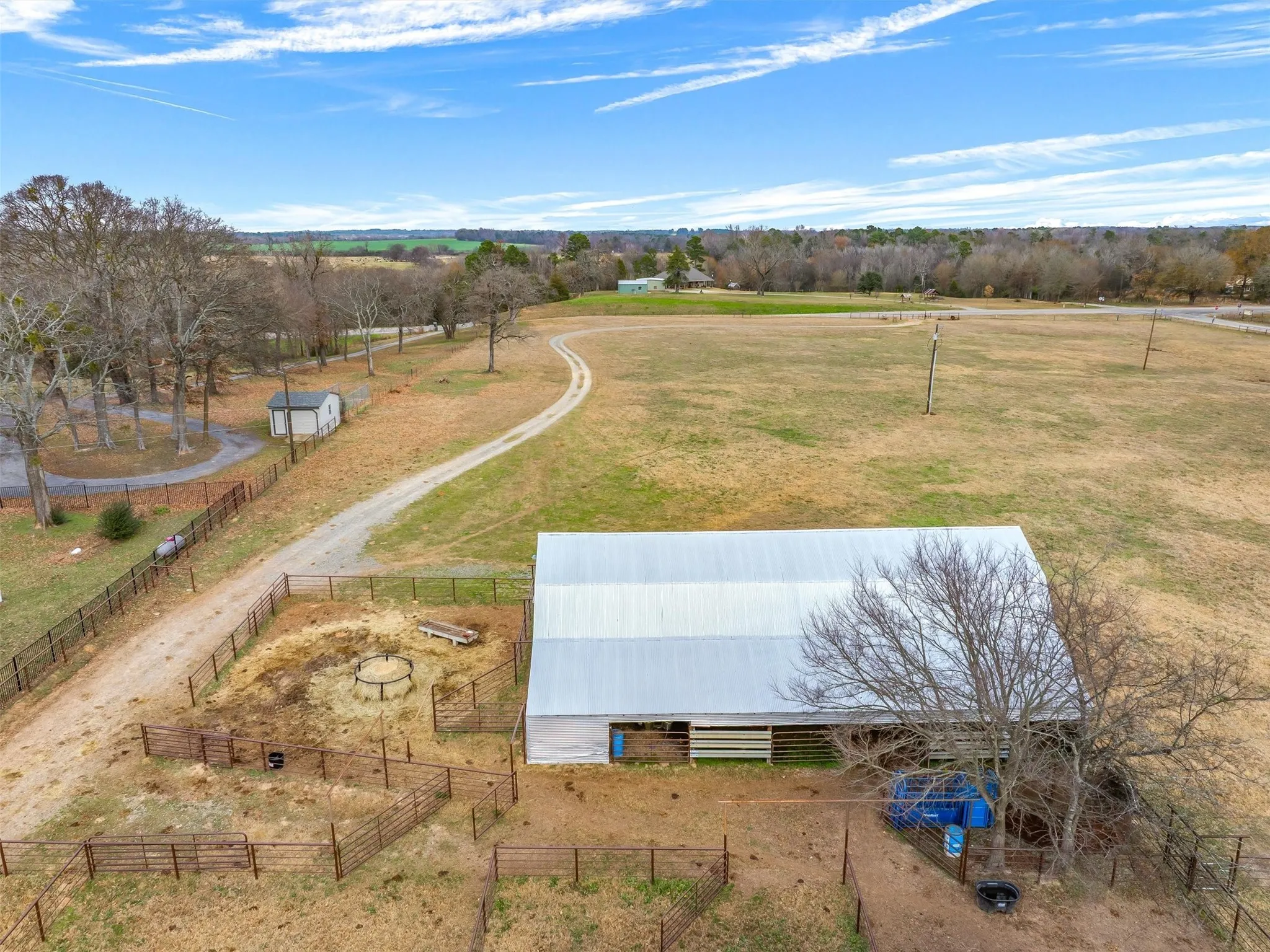 Farm For Sale in Wood County , Hwy 11 and County Road 4350, Winnsboro, Texas 75494, 2 Bedroom, 1 Bathroom, Garage spaces, 1,676 Sqft, built in 2023, Preowned, mls#21141868, Real Estate Agent in Winnsboro, Homes For Sale in Wood county, Homes For Sale in Winnsboro, Realtor in Winnsboro Texas, Real Estate Brokerage Independent Realty Texas, Luminita Cordes Realtor