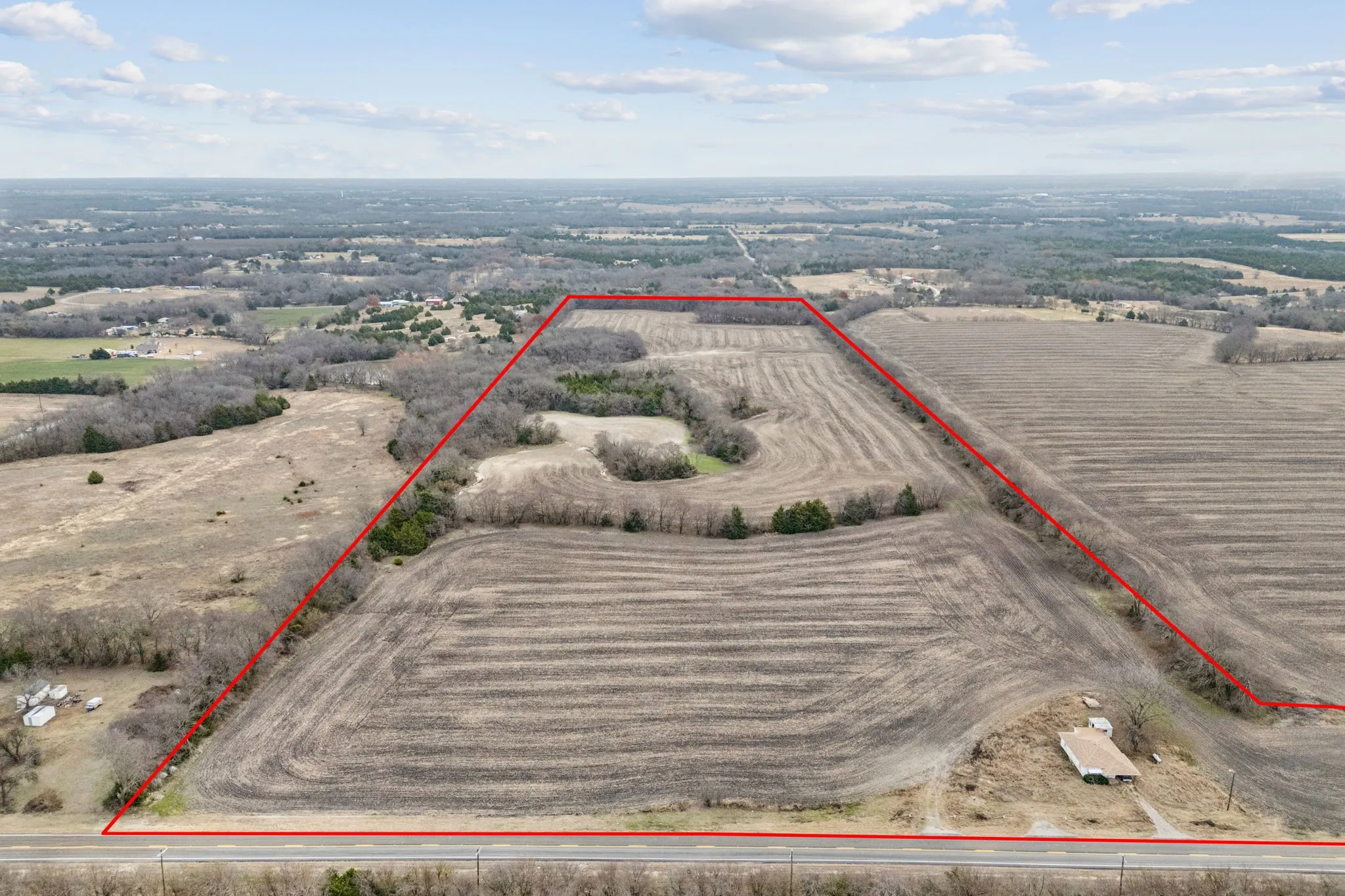 Farm For Sale in Collin County , 9995 Fm 2862, Anna, Texas 75409, 3 Bedrooms, 1 Bathroom, Garage spaces, 1,080 Sqft, built in 1955, Preowned, Price $2,244,000, mls#21143125, Real Estate Agent in Anna, Homes For Sale in Collin county, Homes For Sale in Anna, Realtor in Anna Texas, Real Estate Brokerage Independent Realty Texas, Luminita Cordes Realtor