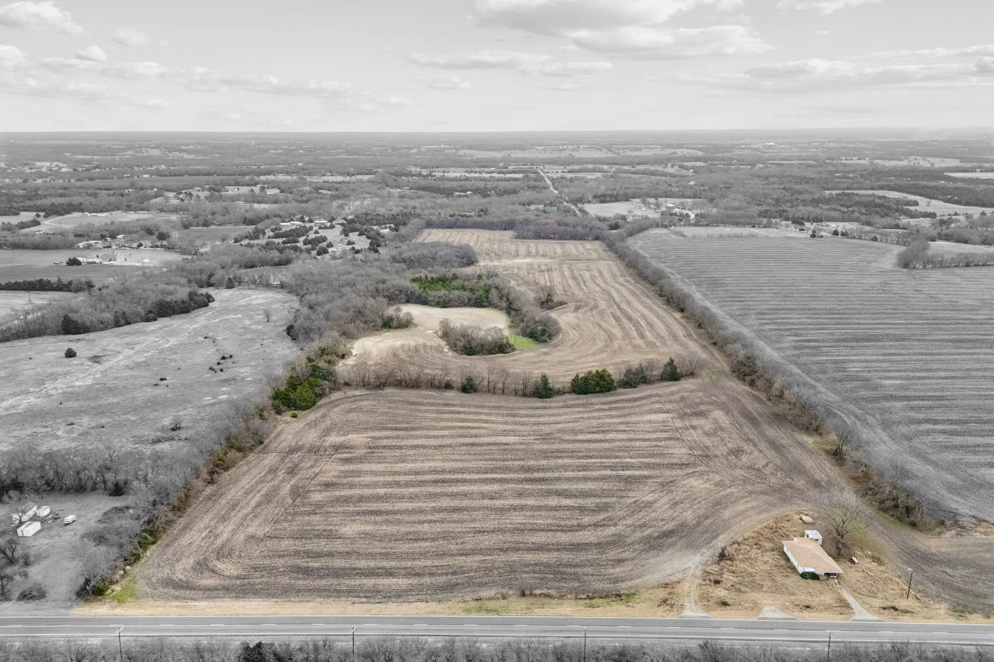 Farm For Sale in Collin County , 9995 Fm 2862, Anna, Texas 75409, 3 Bedrooms, 1 Bathroom, Garage spaces, 1,080 Sqft, built in 1955, Preowned, Price $2,244,000, mls#21143125, Real Estate Agent in Anna, Homes For Sale in Collin county, Homes For Sale in Anna, Realtor in Anna Texas, Real Estate Brokerage Independent Realty Texas, Luminita Cordes Realtor