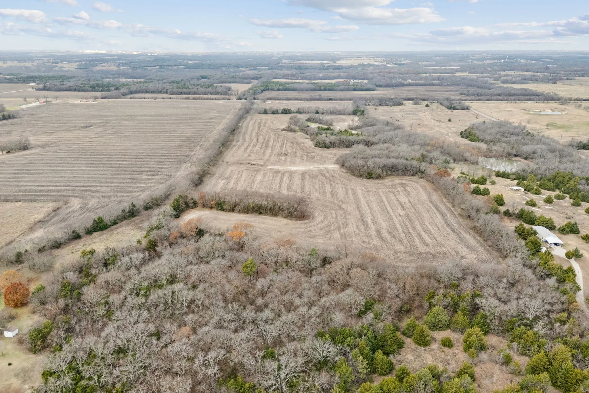 Farm For Sale in Collin County , 9995 Fm 2862, Anna, Texas 75409, 3 Bedrooms, 1 Bathroom, Garage spaces, 1,080 Sqft, built in 1955, Preowned, Price $2,244,000, mls#21143125, Real Estate Agent in Anna, Homes For Sale in Collin county, Homes For Sale in Anna, Realtor in Anna Texas, Real Estate Brokerage Independent Realty Texas, Luminita Cordes Realtor
