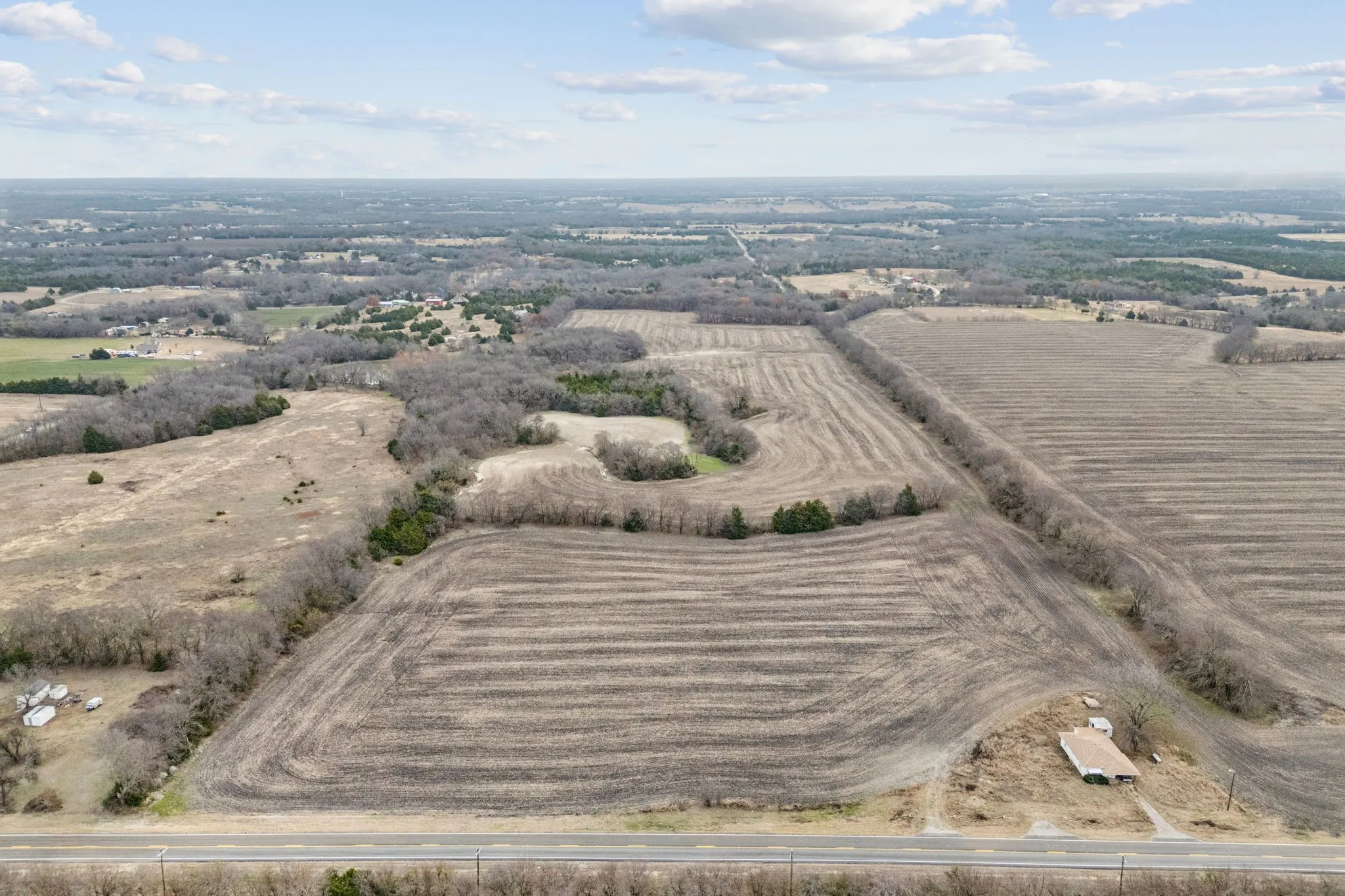Farm For Sale in Collin County , 9995 Fm 2862, Anna, Texas 75409, 3 Bedrooms, 1 Bathroom, Garage spaces, 1,080 Sqft, built in 1955, Preowned, Price $2,244,000, mls#21143125, Real Estate Agent in Anna, Homes For Sale in Collin county, Homes For Sale in Anna, Realtor in Anna Texas, Real Estate Brokerage Independent Realty Texas, Luminita Cordes Realtor