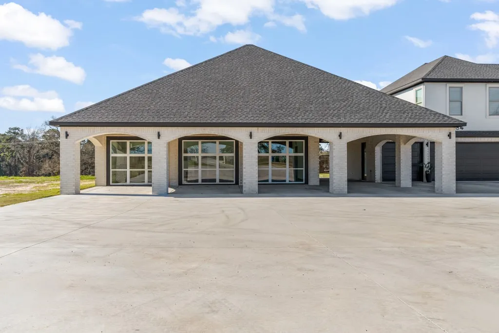 Single Family Residence For Sale in Upshur County , 5406 FM 726, Gilmer, Texas 75645, 6 Bedroom, 4 Bathroom, 6 Garage spaces, 3,167 Sqft, built in 2023, mls#21143205, Real Estate Agent in Gilmer, Homes For Sale in Upshur county, Homes For Sale in Gilmer, Realtor in Gilmer Texas, Real Estate Brokerage Independent Realty Texas, Luminita Cordes Realtor