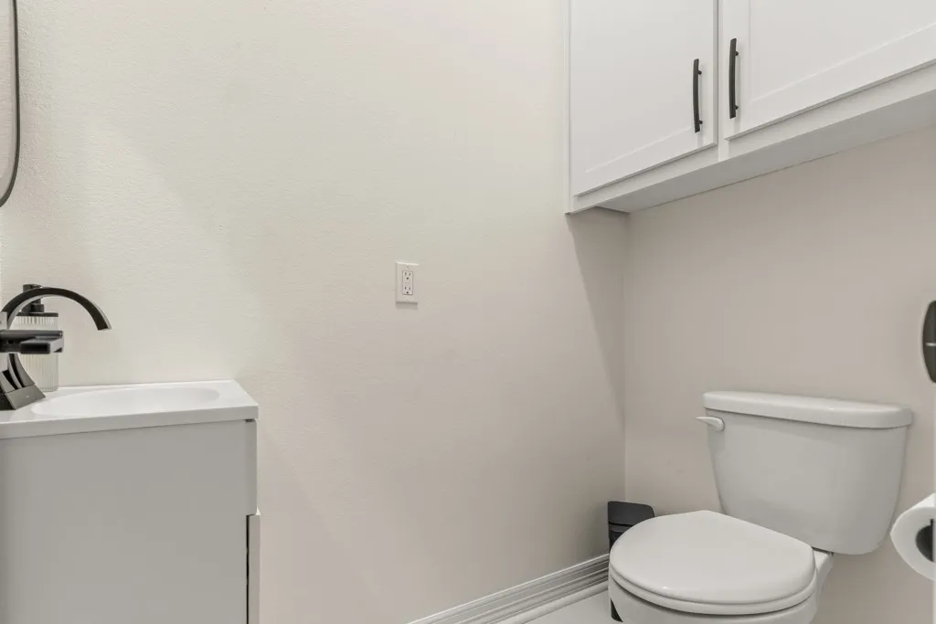 Single Family Residence For Sale in Upshur County , 5406 FM 726, Gilmer, Texas 75645, 6 Bedroom, 4 Bathroom, 6 Garage spaces, 3,167 Sqft, built in 2023, mls#21143205, Real Estate Agent in Gilmer, Homes For Sale in Upshur county, Homes For Sale in Gilmer, Realtor in Gilmer Texas, Real Estate Brokerage Independent Realty Texas, Luminita Cordes Realtor