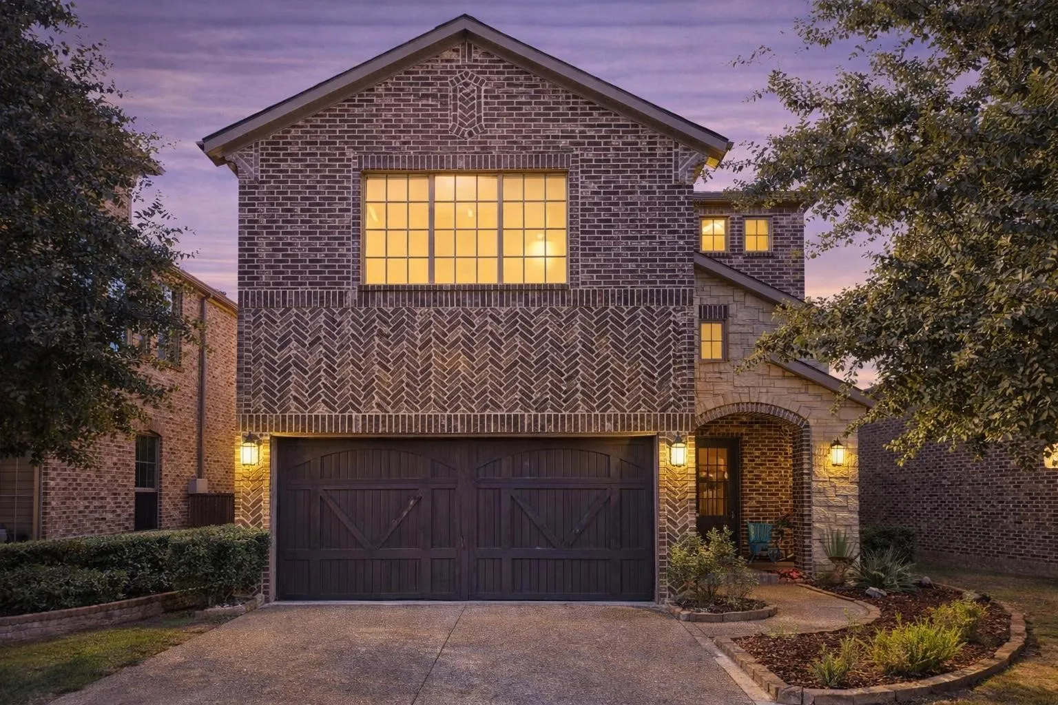 Single Family Residence For Sale in Tarrant County , 3813 S Brookridge Court, Bedford, Texas 76021, 4 Bedrooms, 3 Bathrooms, 2 Garage spaces, 3,298 Sqft, built in 2014, Preowned, Price $545,000, mls#21143170, Real Estate Agent in Bedford, Homes For Sale in Tarrant county, Homes For Sale in Bedford, Realtor in Bedford Texas, Real Estate Brokerage Independent Realty Texas, Luminita Cordes Realtor
