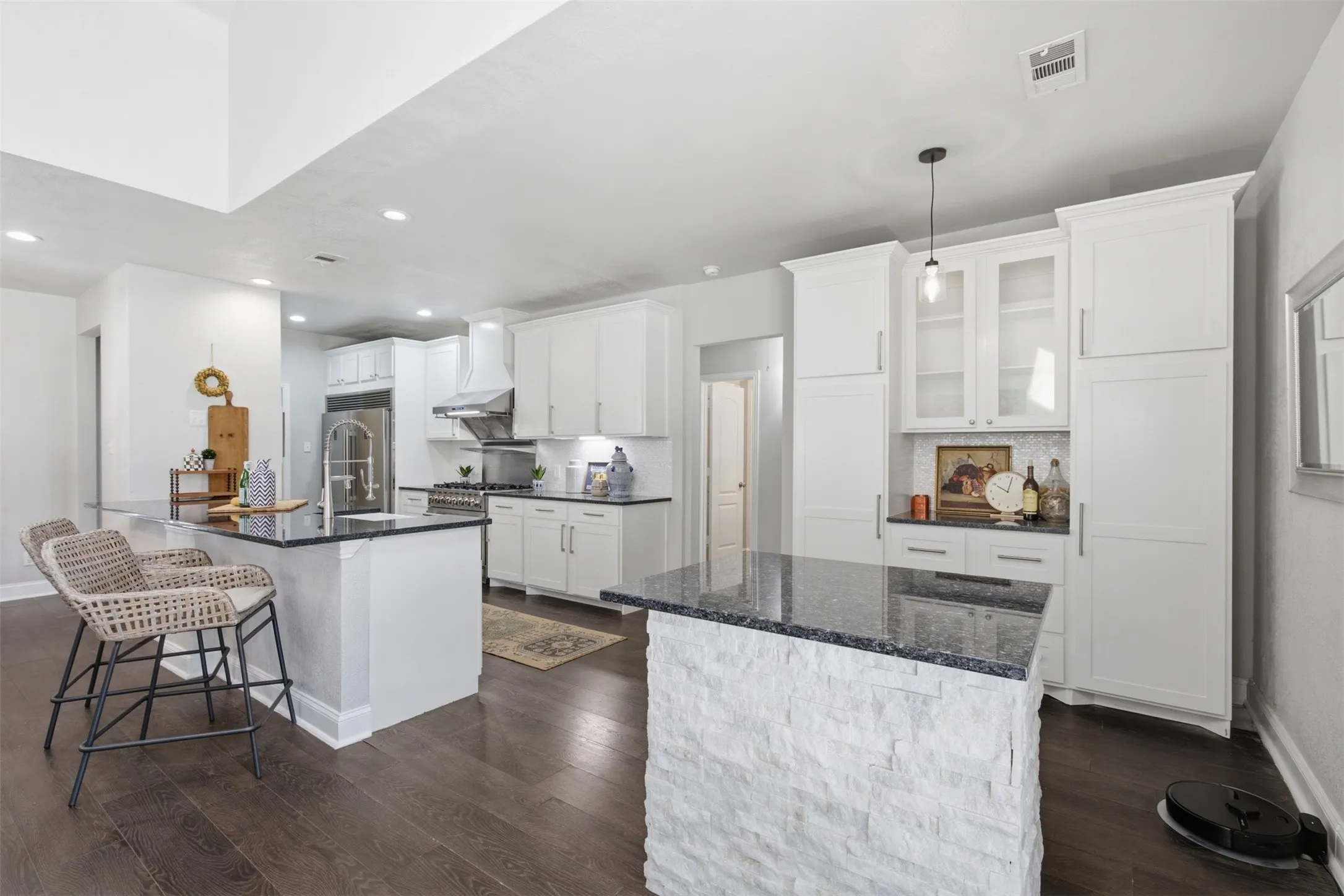 Single Family Residence For Sale in Collin County , 2644 Fairway Ridge Drive, Mc Kinney, Texas 75072, 4 Bedroom, 2 Bathroom, 2 Garage spaces, 1,877 Sqft, built in 1999, mls#21143244, Real Estate Agent in Mc Kinney, Homes For Sale in Collin county, Homes For Sale in Mc Kinney, Realtor in Mc Kinney Texas, Real Estate Brokerage Independent Realty Texas, Luminita Cordes Realtor