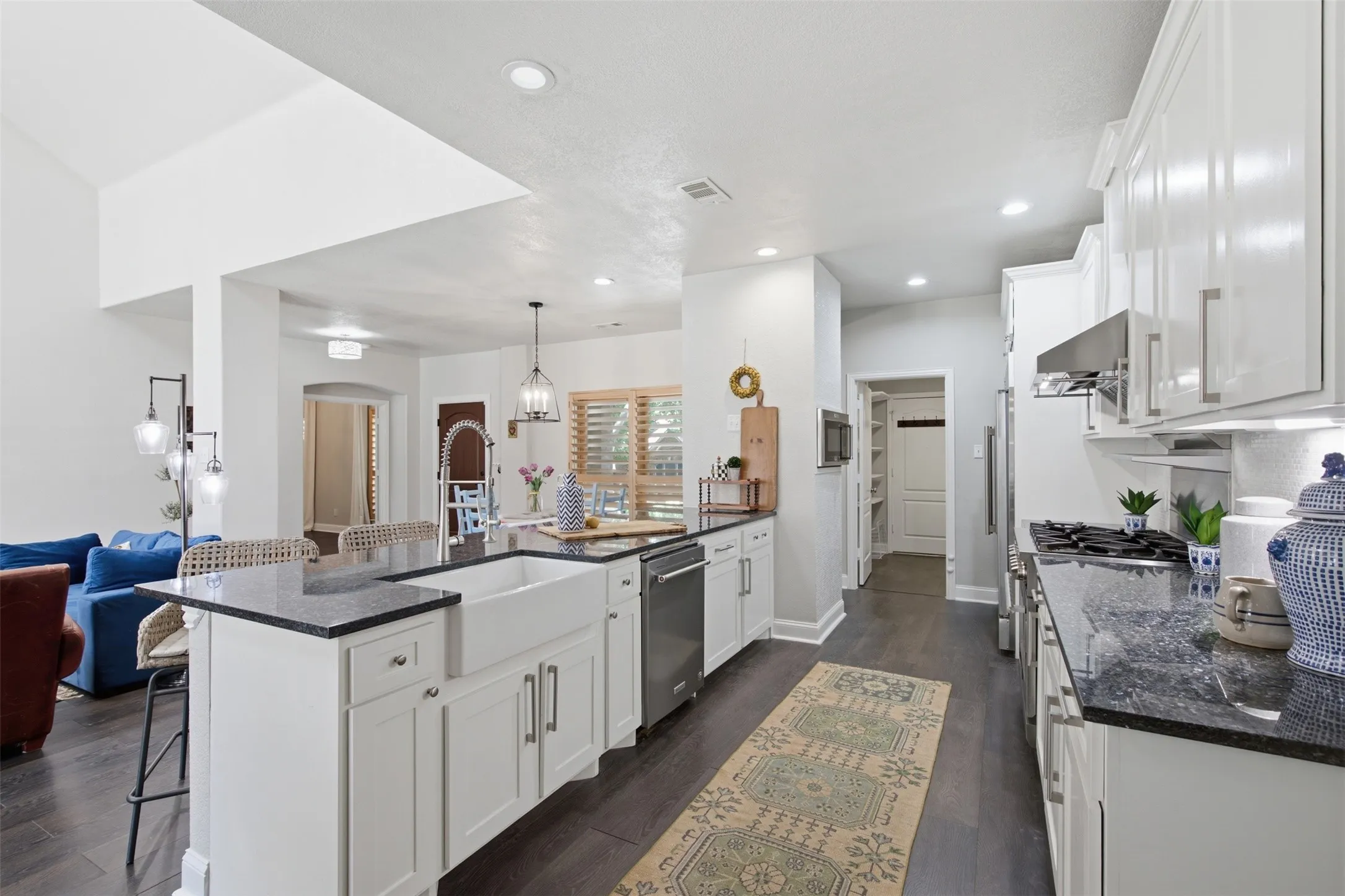 Single Family Residence For Sale in Collin County , 2644 Fairway Ridge Drive, Mc Kinney, Texas 75072, 4 Bedroom, 2 Bathroom, 2 Garage spaces, 1,877 Sqft, built in 1999, mls#21143244, Real Estate Agent in Mc Kinney, Homes For Sale in Collin county, Homes For Sale in Mc Kinney, Realtor in Mc Kinney Texas, Real Estate Brokerage Independent Realty Texas, Luminita Cordes Realtor